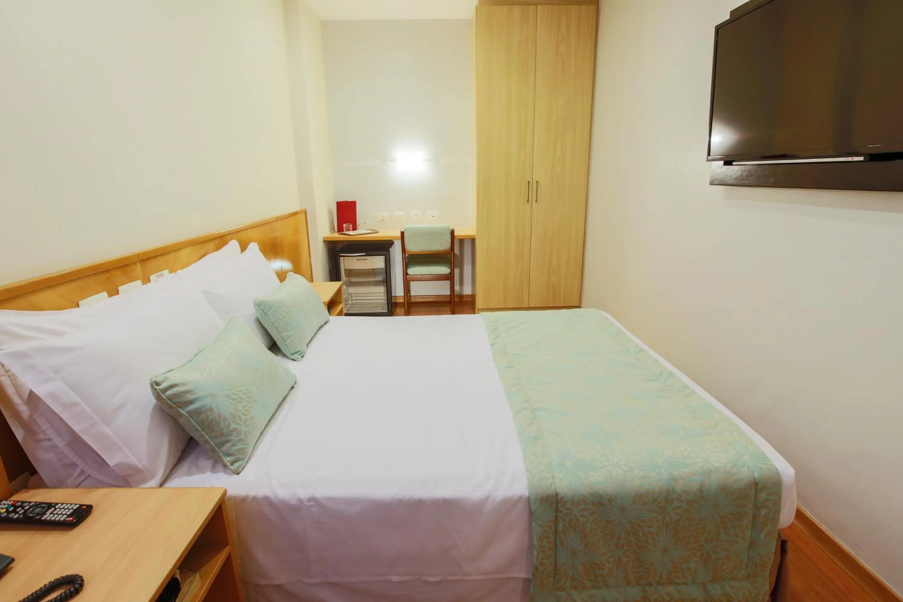 Bedroom, Bed in Scorial Rio Hotel