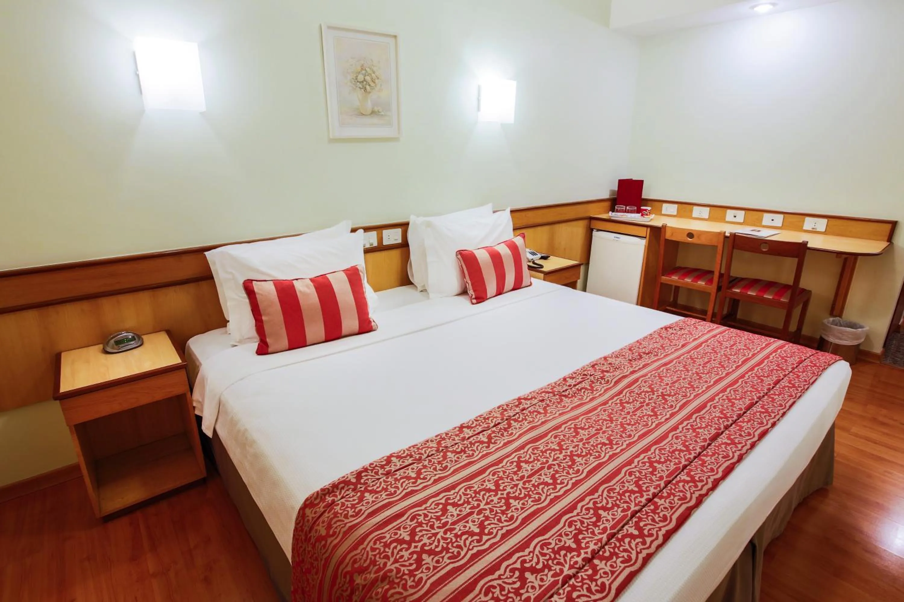 Bedroom, Bed in Scorial Rio Hotel