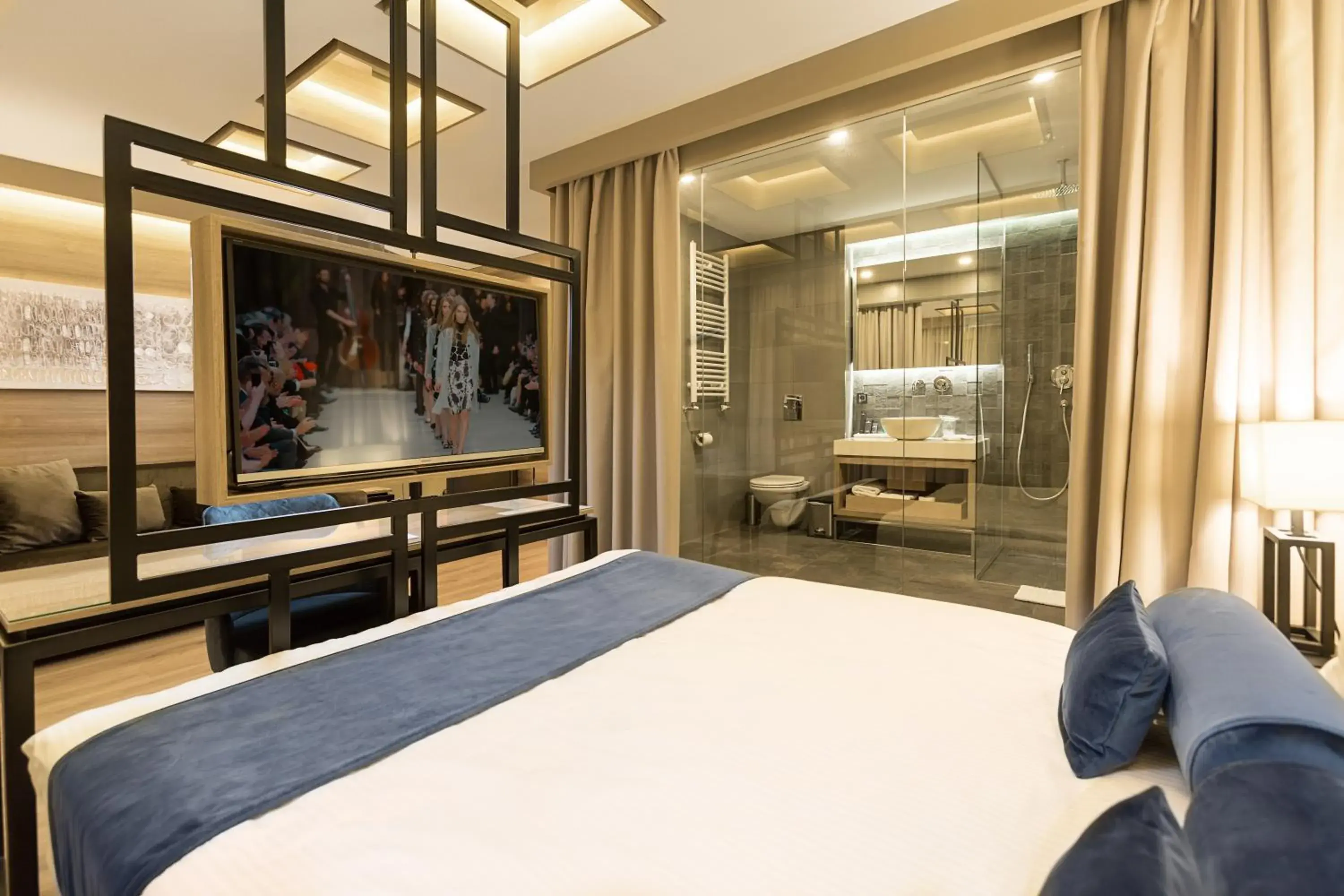 Deluxe Suite - single occupancy in Eden Luxury Suites Terazije Deluxe Suite - single occupancy in Eden Luxury Suites Terazije