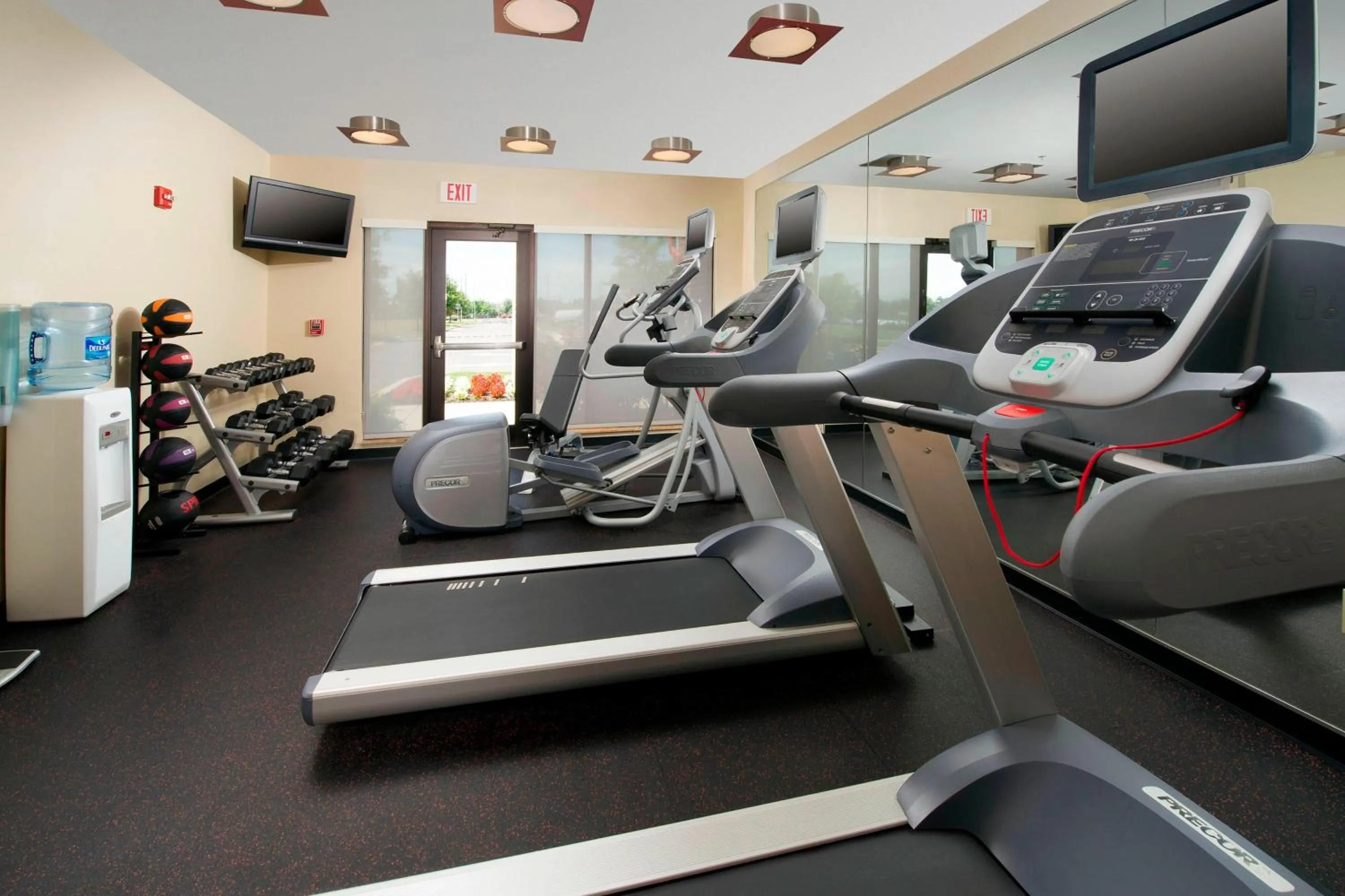 Fitness centre/facilities in TownePlace Suites by Marriott Lexington Park Patuxent River Naval Air Station