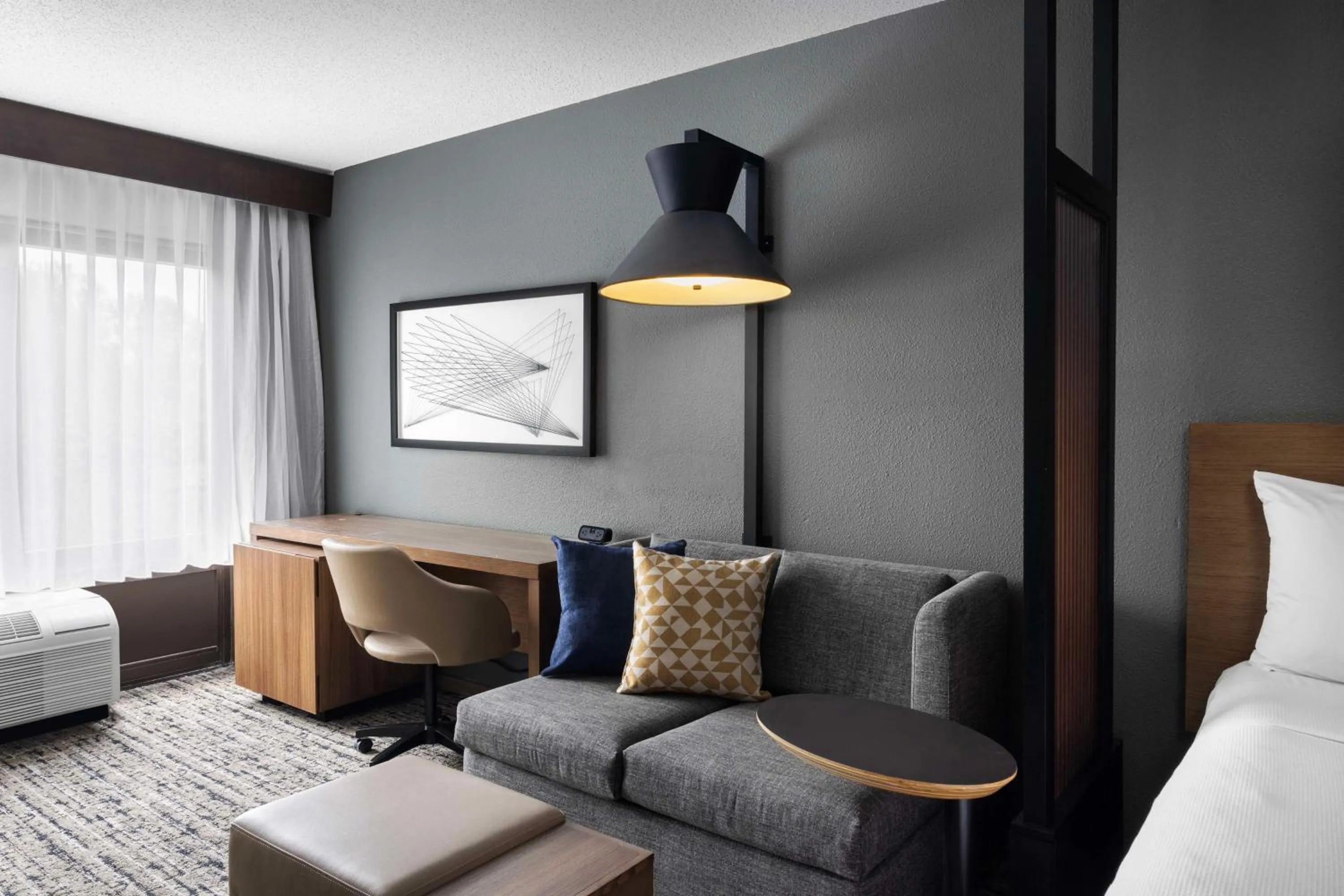 Bedroom, Bed in Hyatt Place Charlotte Airport/Lake Pointe