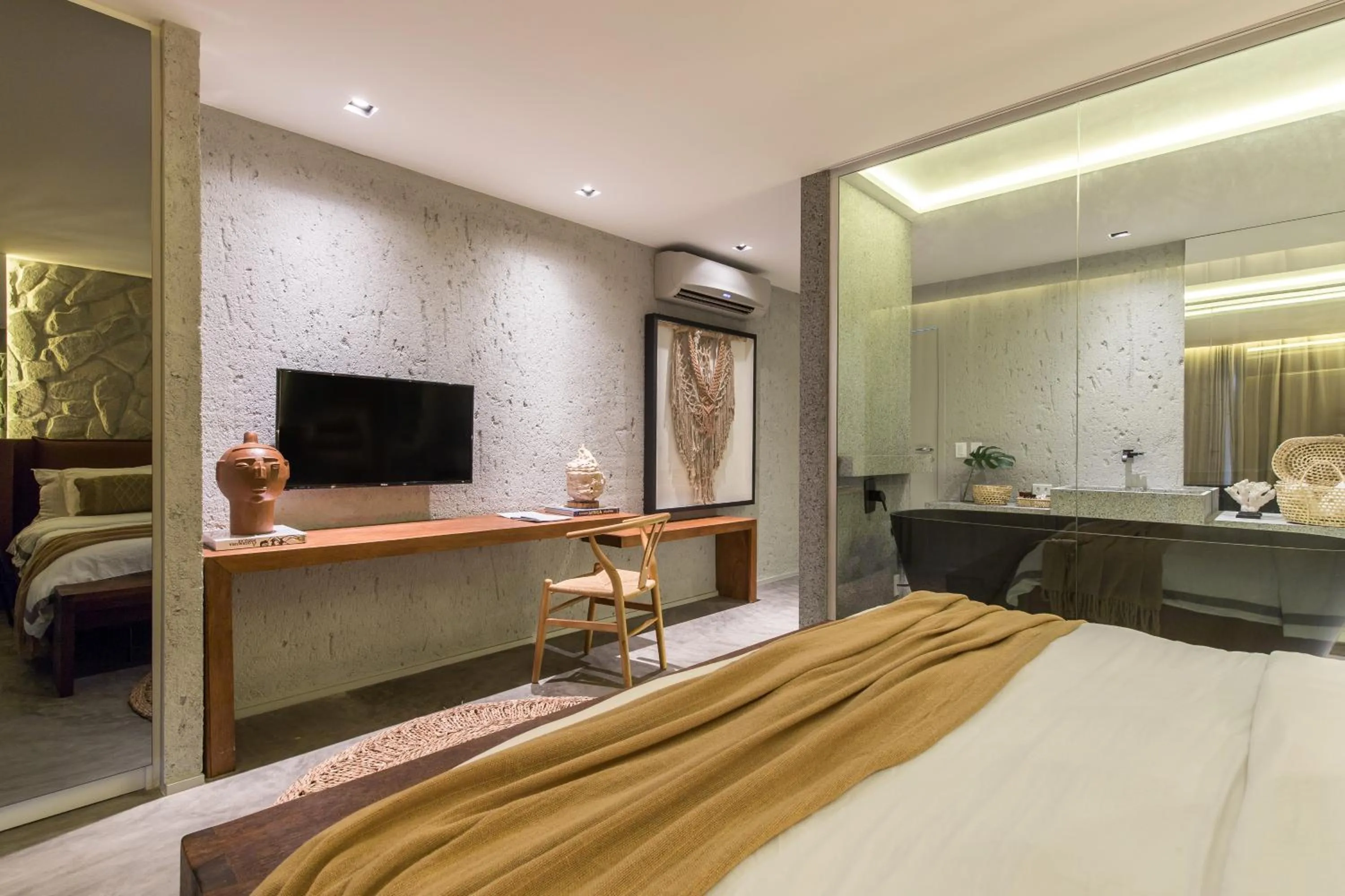 Bedroom, Bed in Villas Supreme Hotel