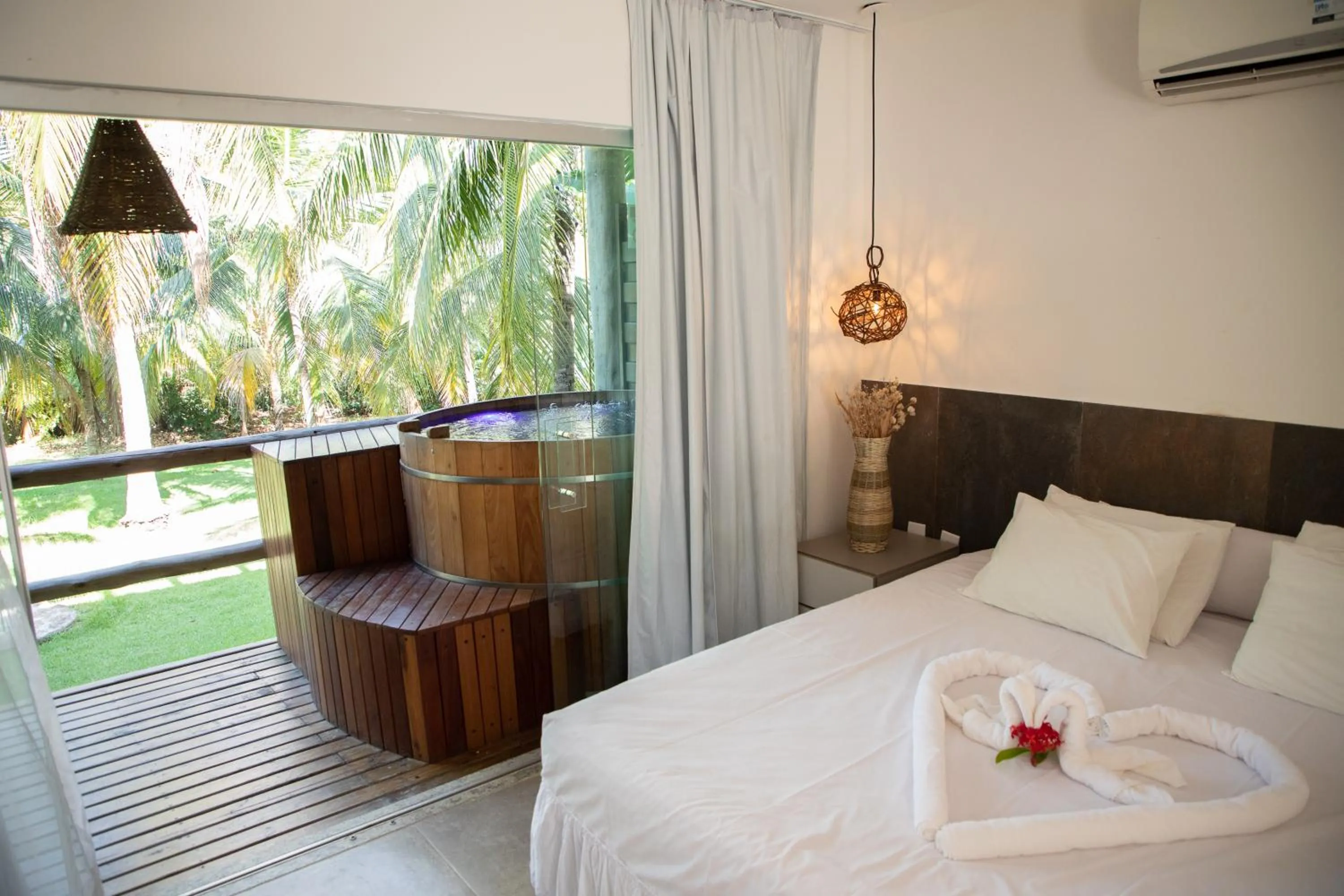 Bed in Villas Supreme Hotel