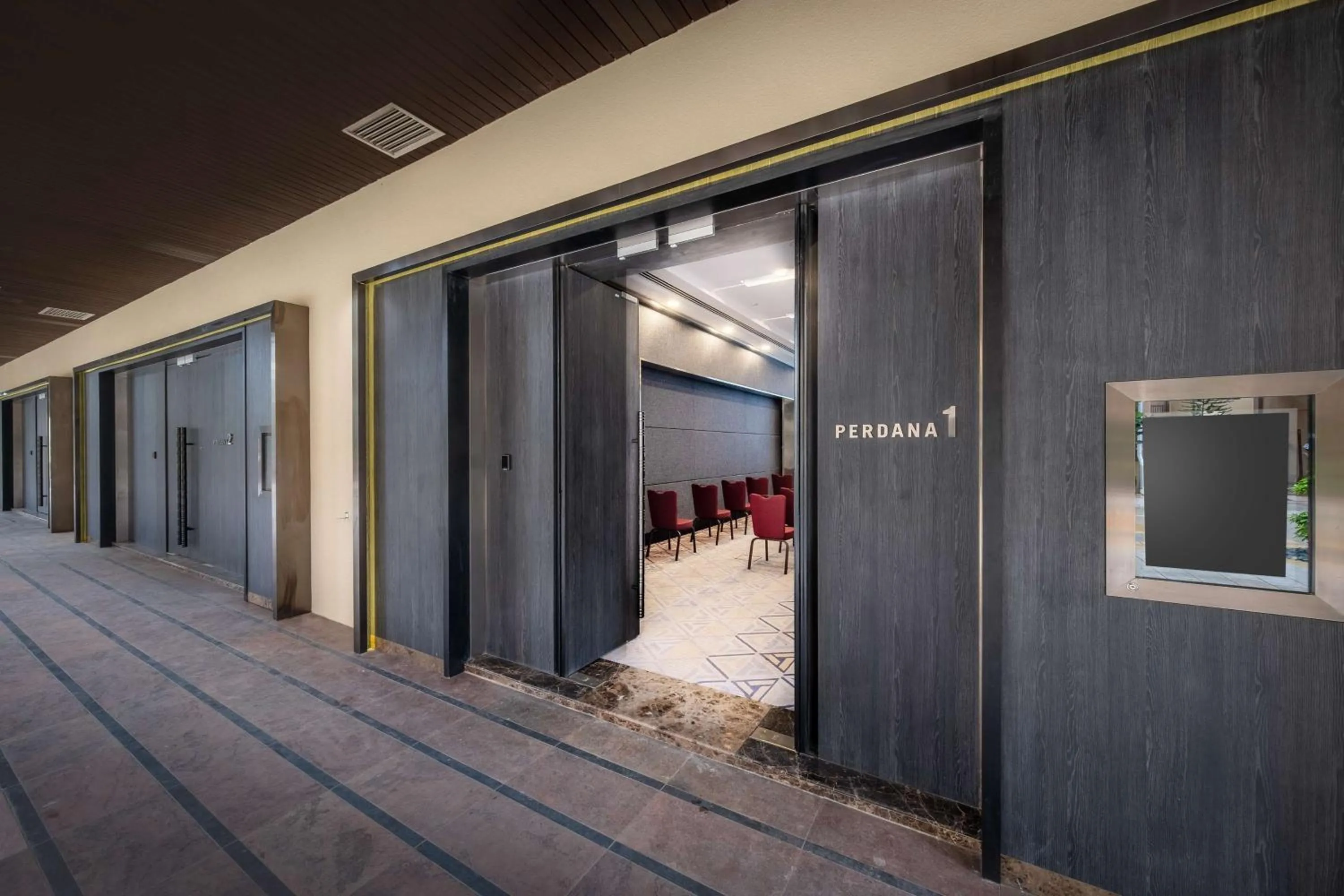 Meeting/conference room in DoubleTree by Hilton Putrajaya Lakeside