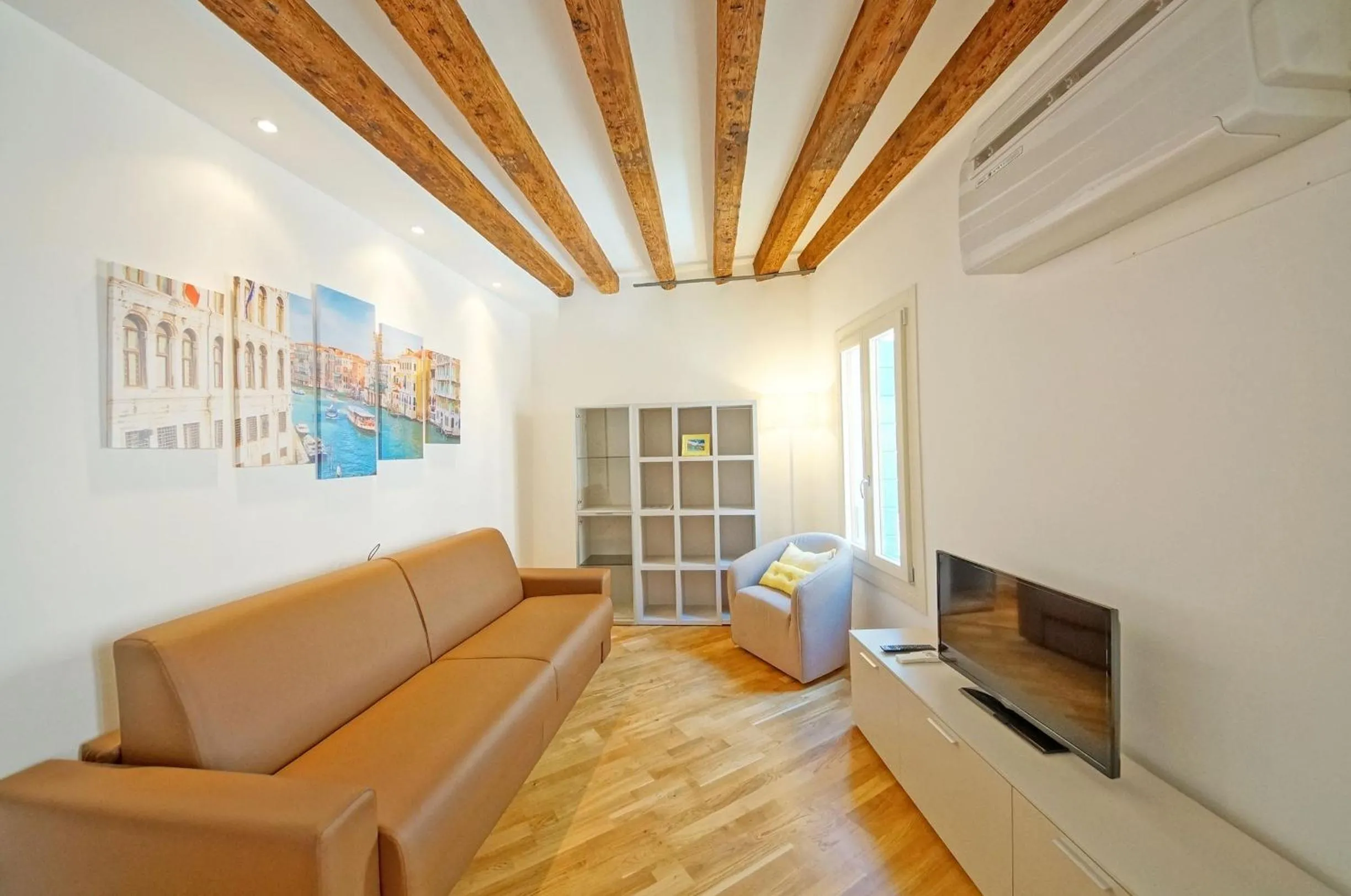 Property building in DolceVita Apartments N 393