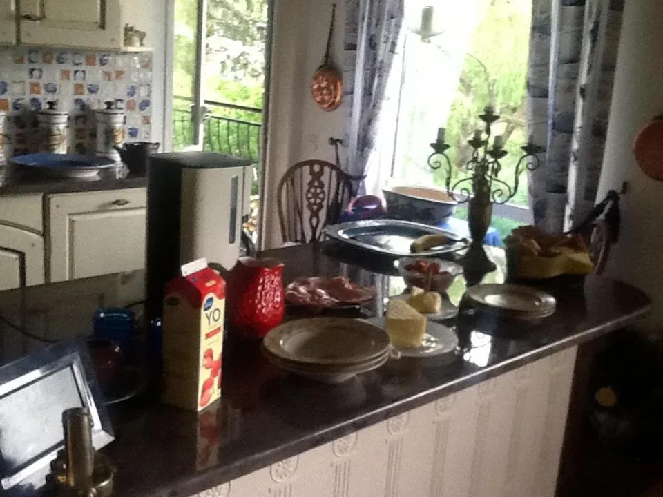 Food and drinks in Fornuddens Bed and Breakfast