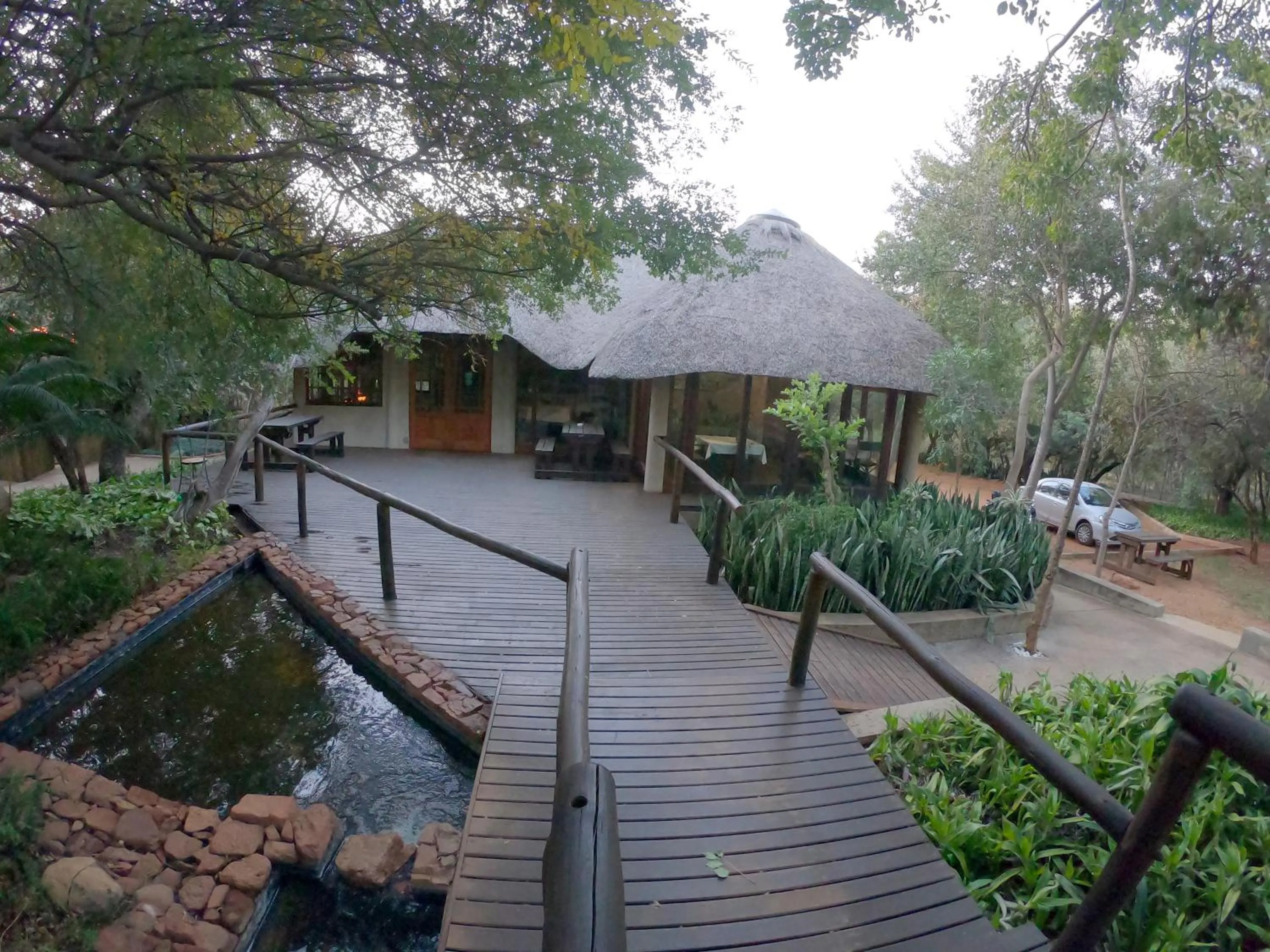 Tuskers Bush Lodge B&B