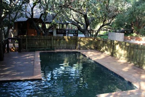 Tuskers Bush Lodge B&B