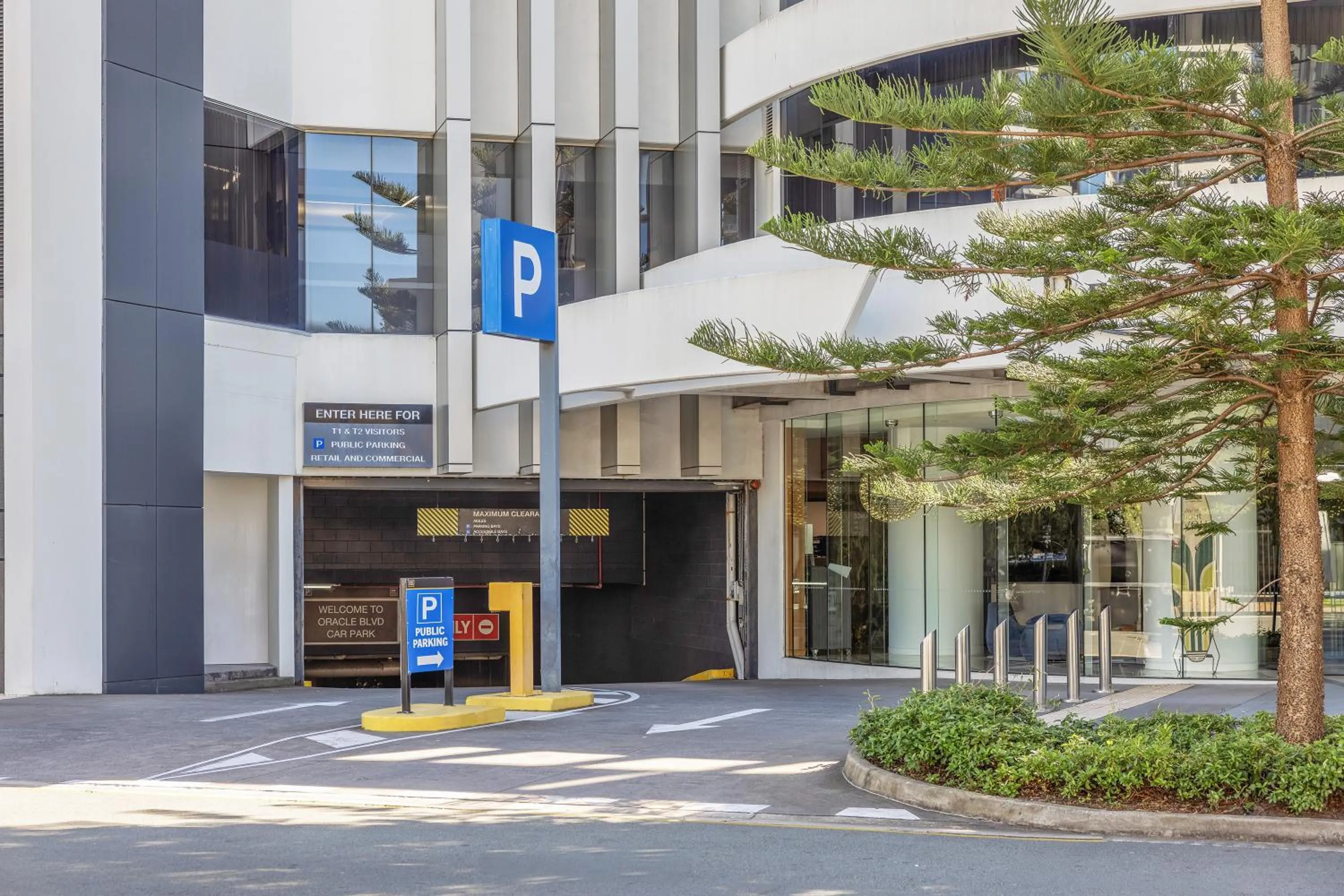 Parking in Peppers Broadbeach