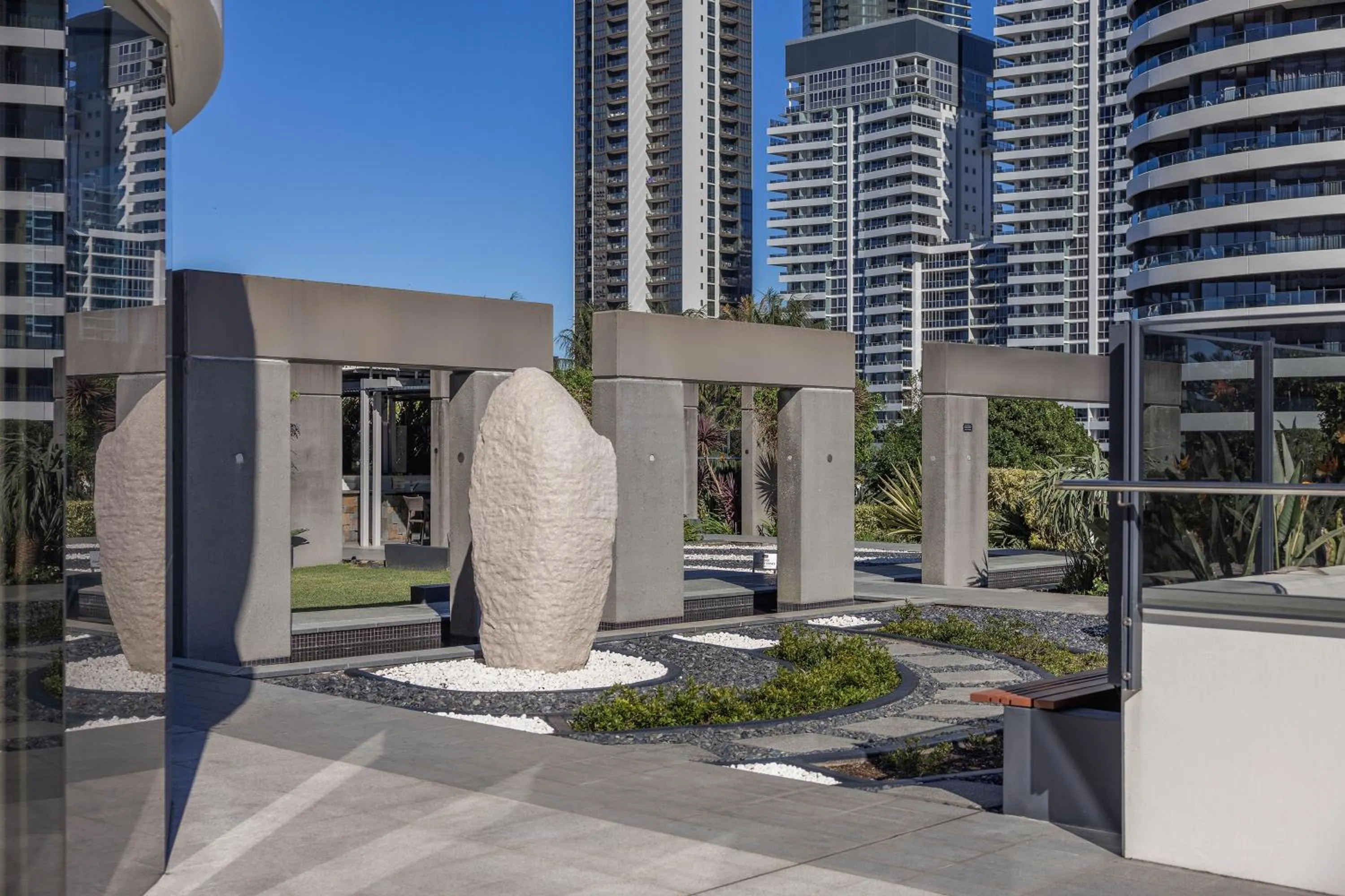 Property building in Peppers Broadbeach