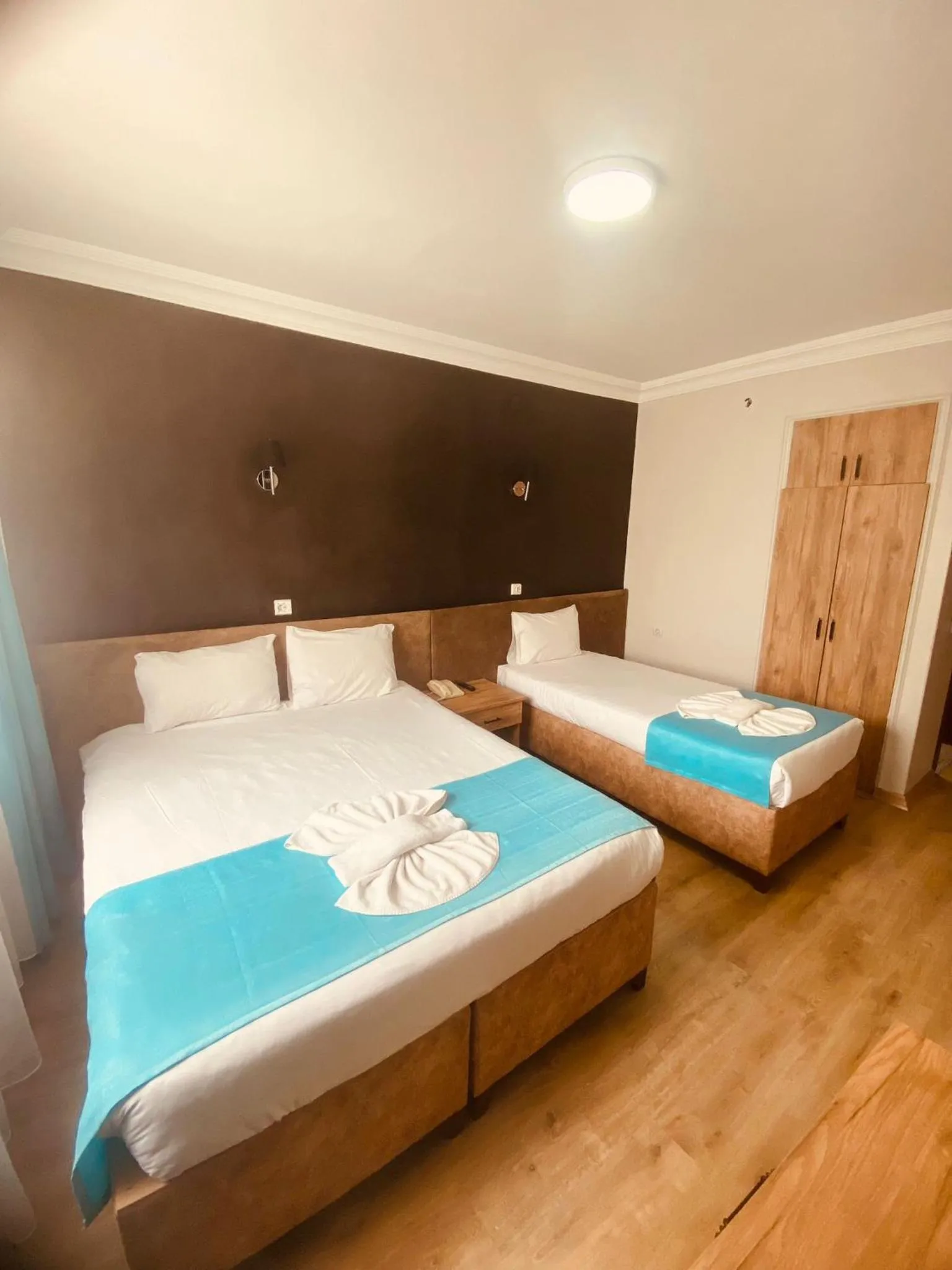 Photo of the whole room, Bed in Malkoç Hotel