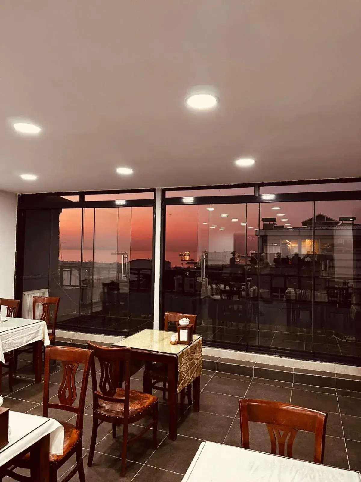 Restaurant/places to eat in Malkoç Hotel Restaurant/places to eat in Malkoç Hotel