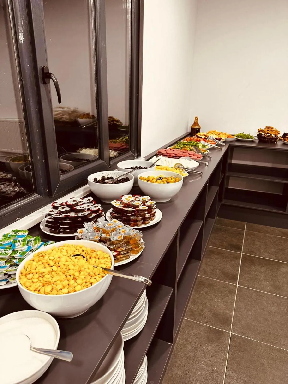 Buffet breakfast in Malkoç Hotel