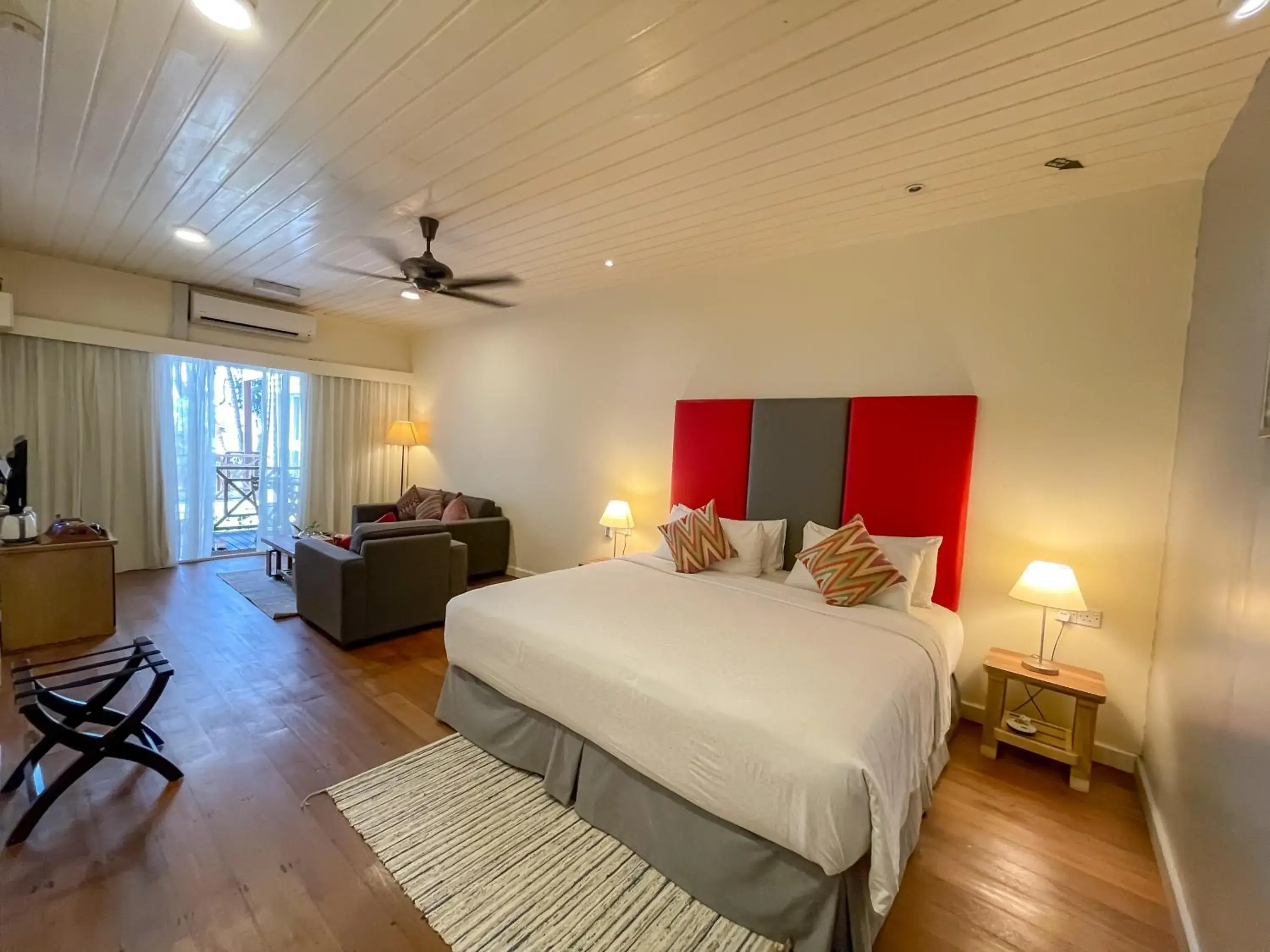 Bedroom, Bed in Sutera Sanctuary Lodges at Manukan Island