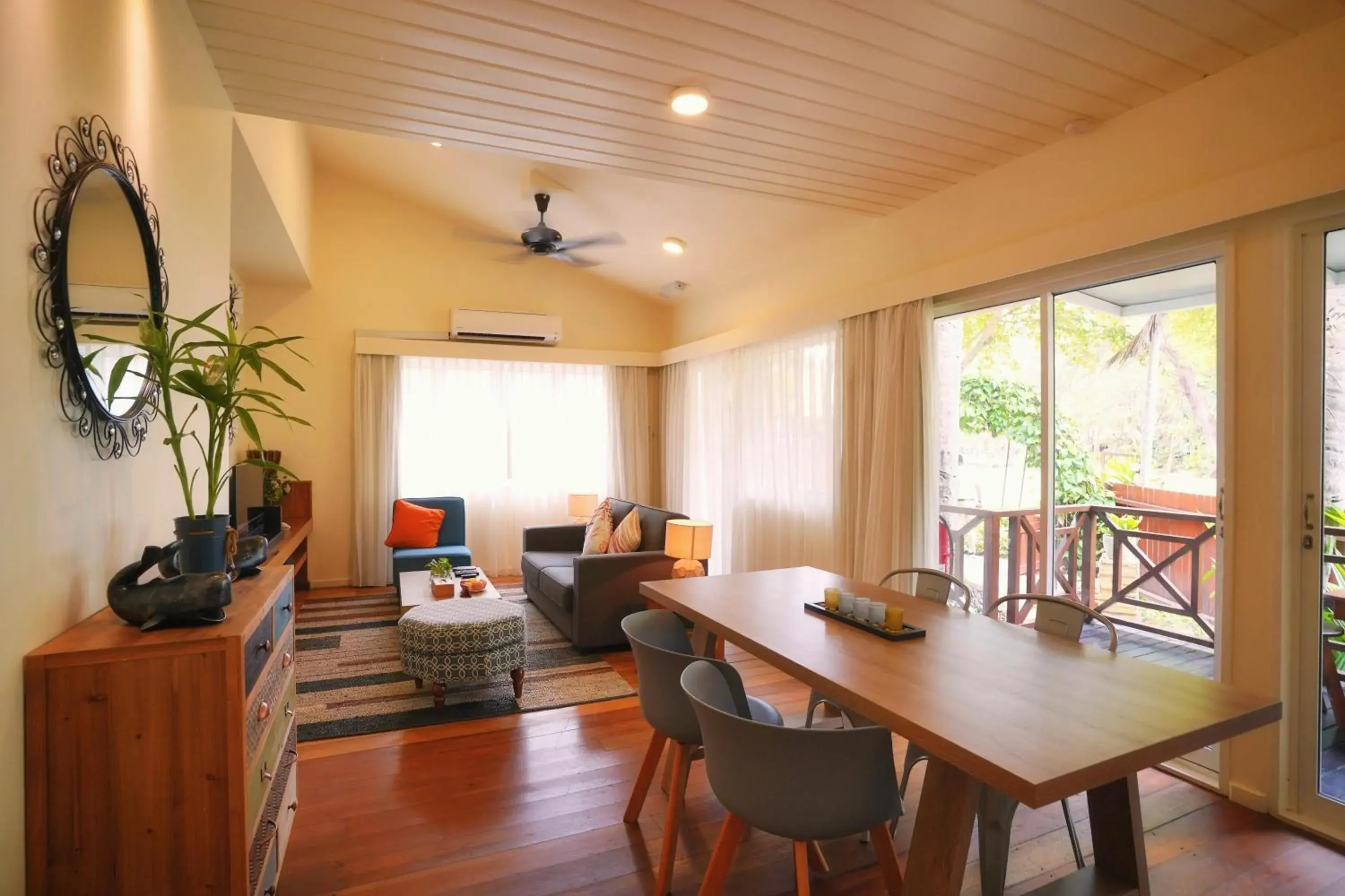 Living room, Dining Area in Sutera Sanctuary Lodges at Manukan Island