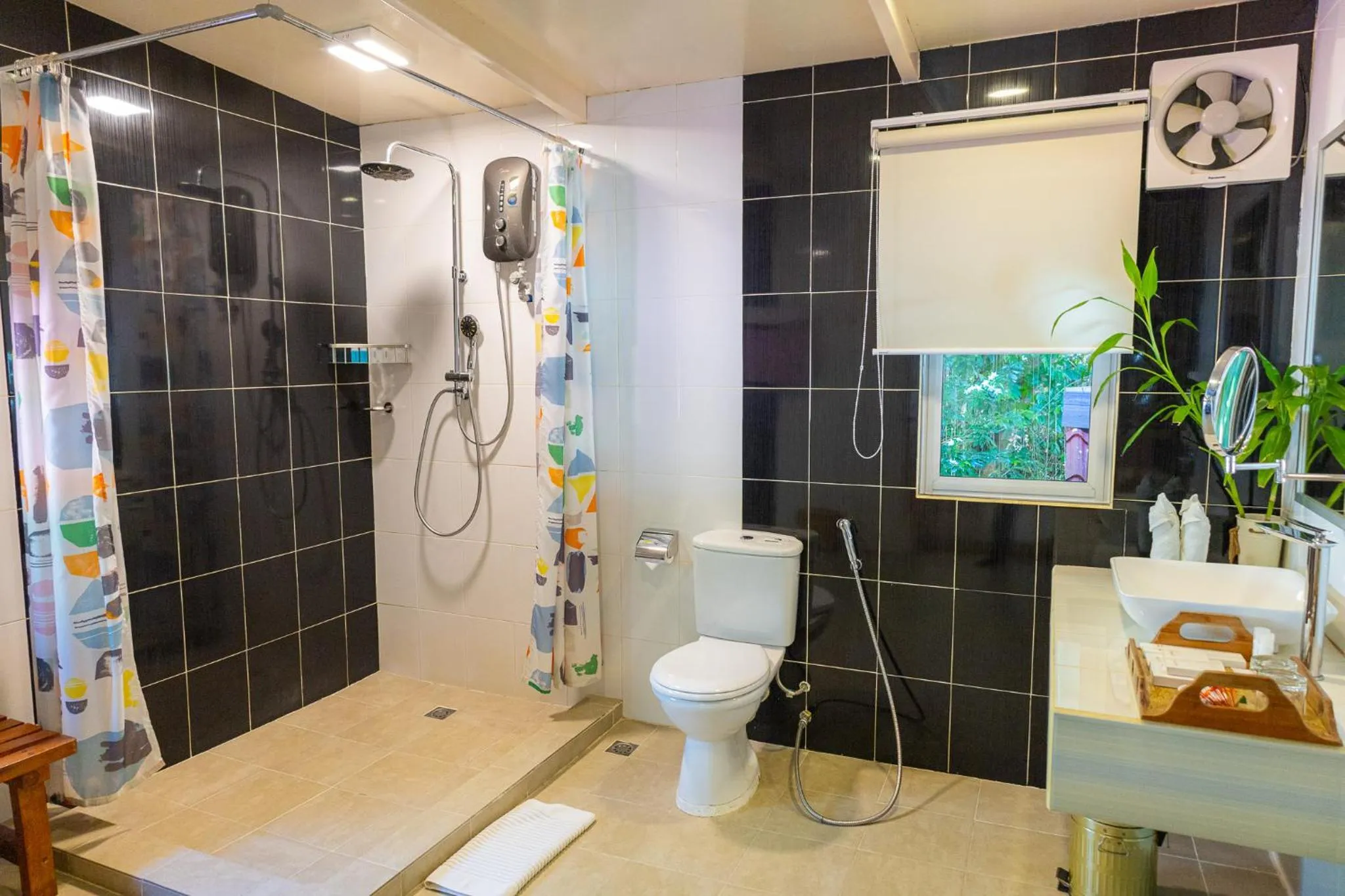 Shower in Sutera Sanctuary Lodges At Manukan Island