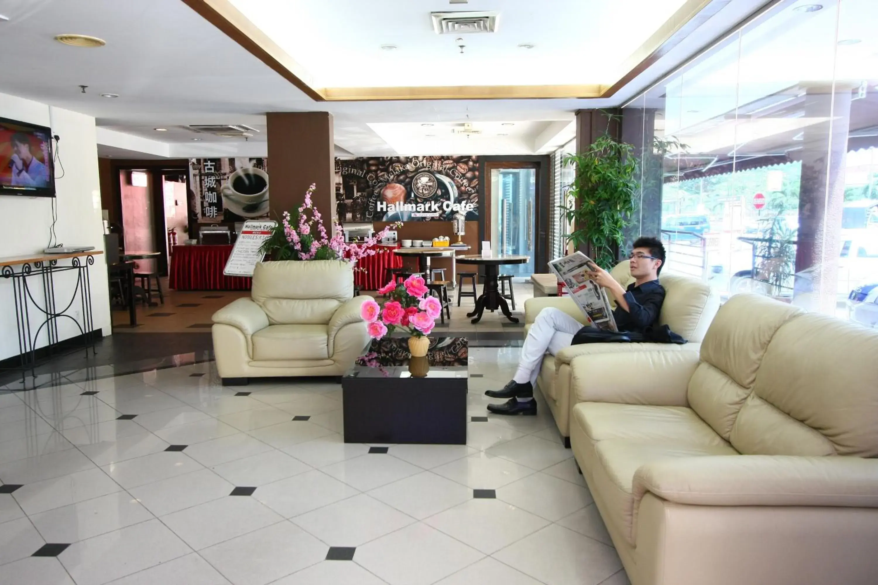 Lobby or reception in Hallmark Leisure Hotel Lobby or reception in Hallmark Leisure Hotel