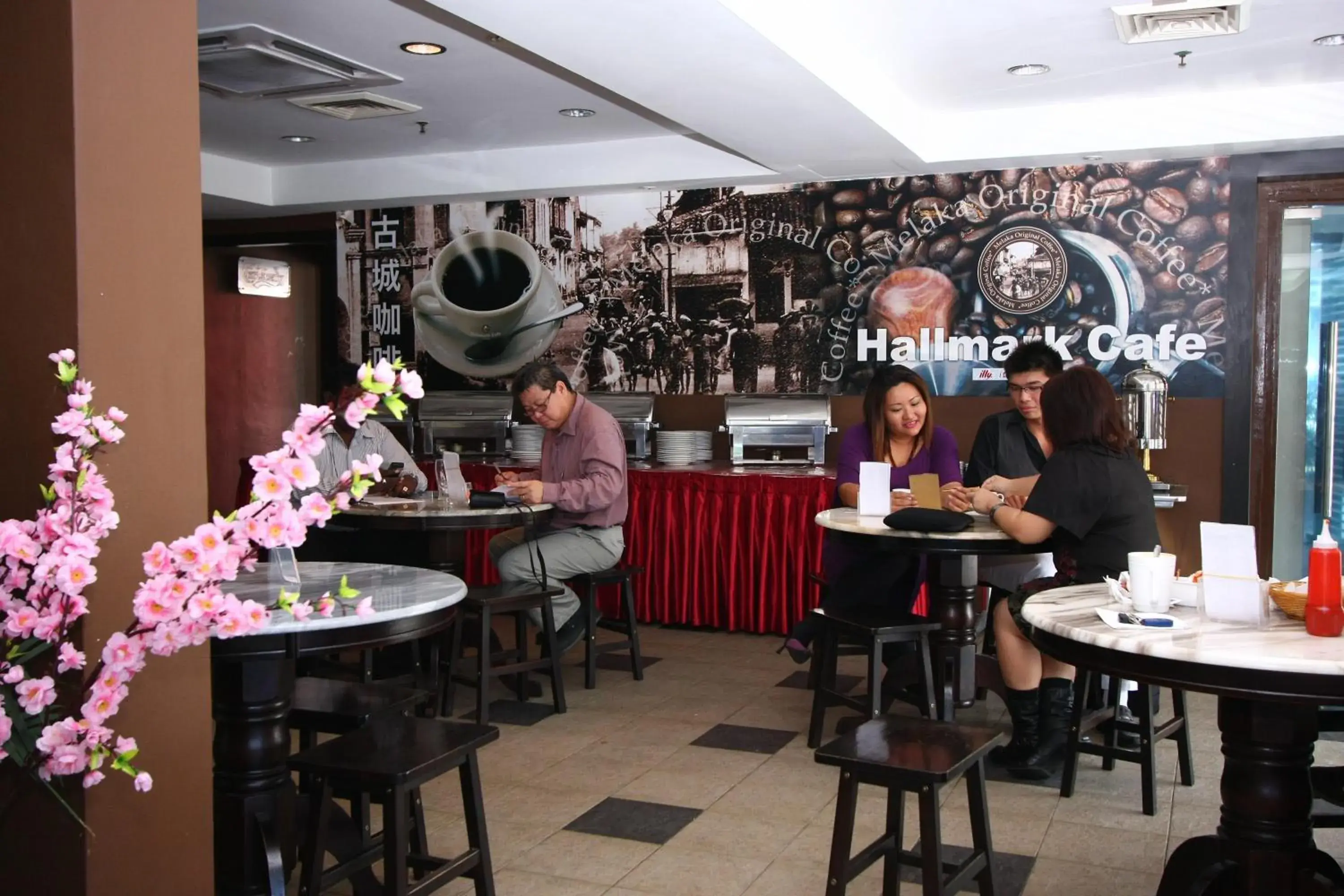 Restaurant/places to eat in Hallmark Leisure Hotel Restaurant/places to eat in Hallmark Leisure Hotel