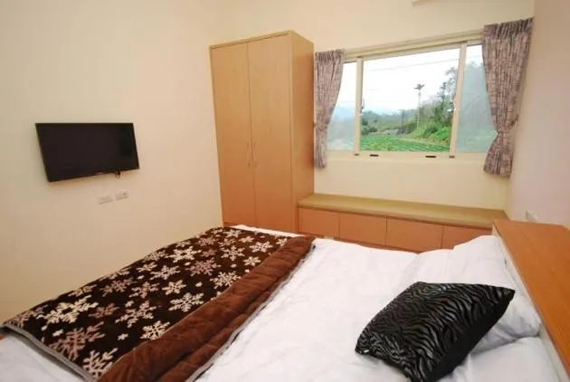 Bed in The house behind stream