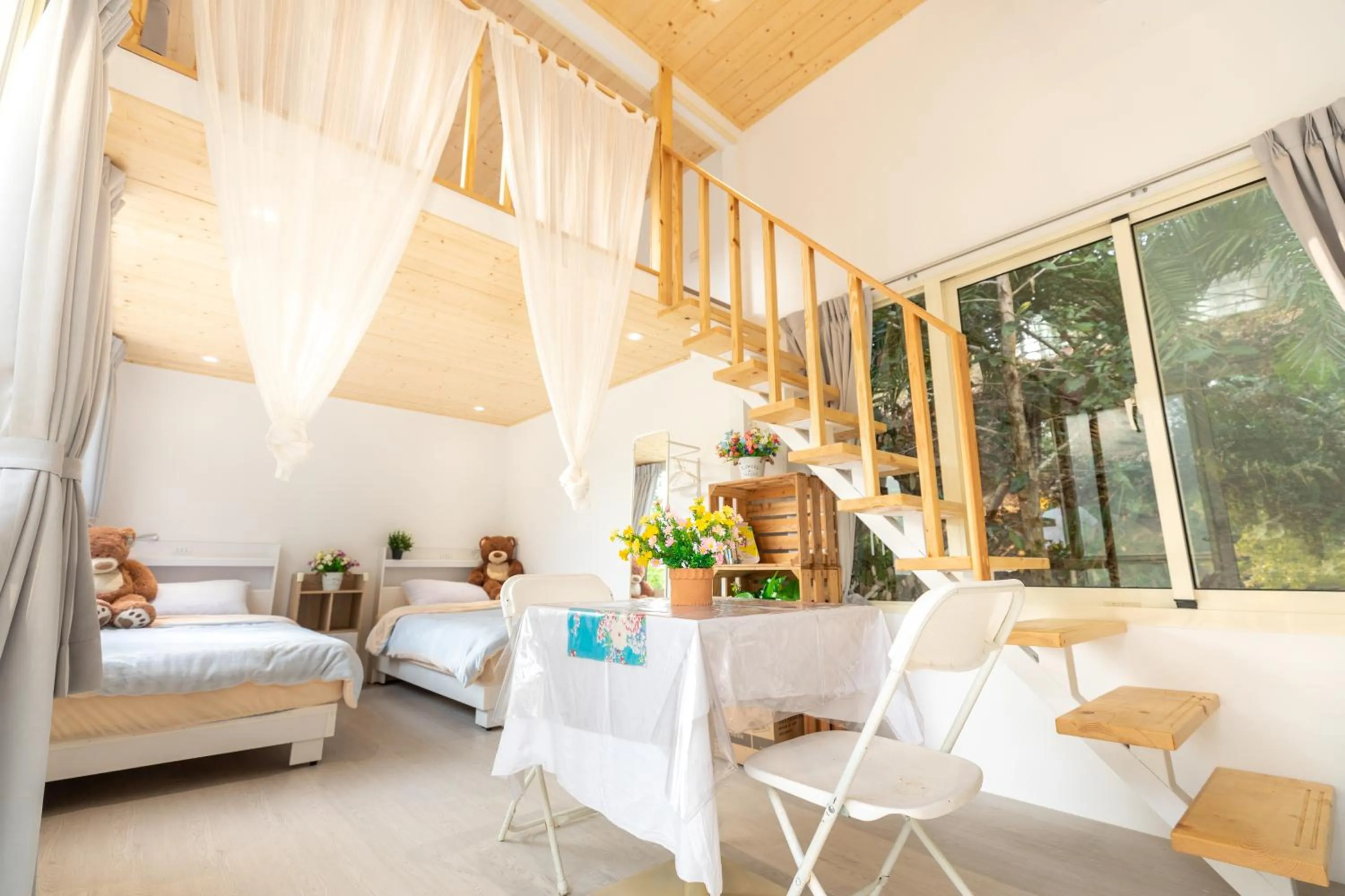 Bed in The house behind stream