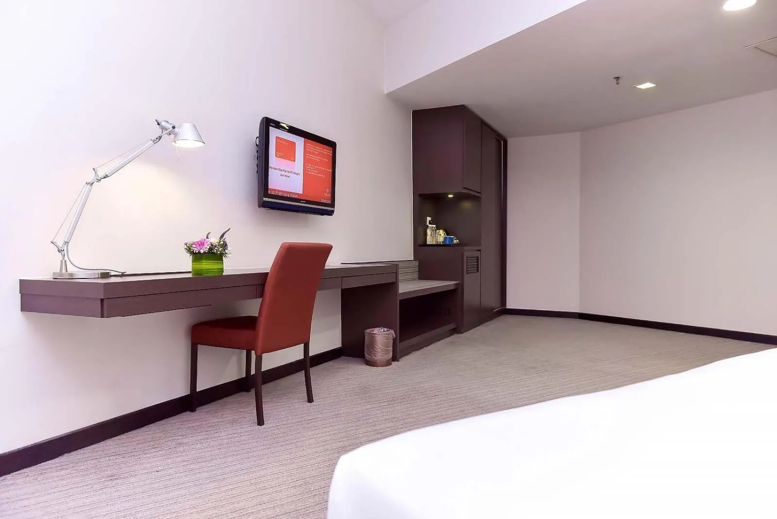 Seating area, Bed in Premiere Hotel - Complimentary Shuttle to Klang Wholesale Market