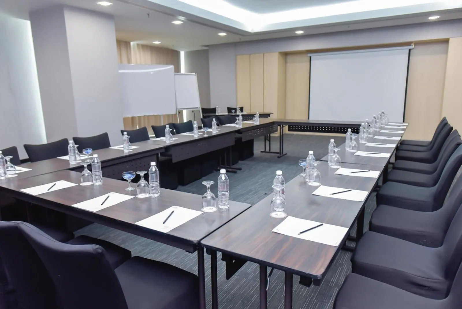 Meeting/conference room in Premiere Hotel - Complimentary Shuttle to Klang Wholesale Market