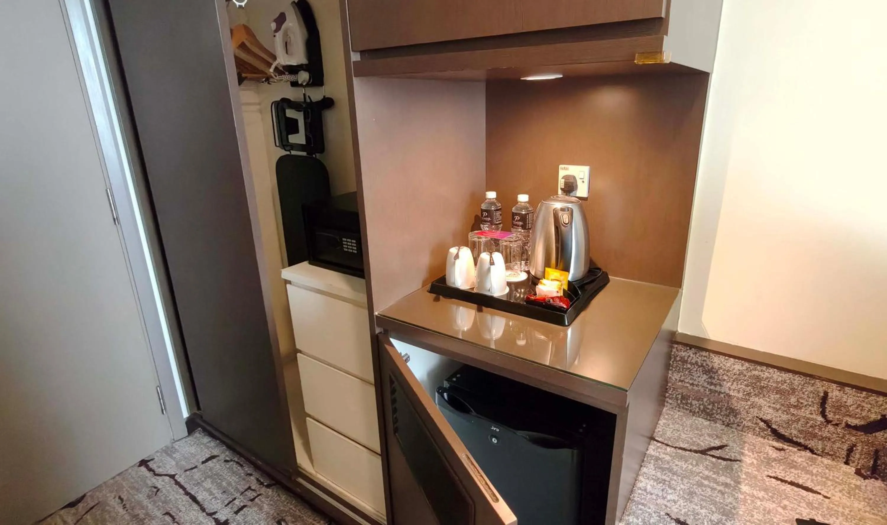 Premiere Hotel - Complimentary Shuttle to Klang Wholesale Market