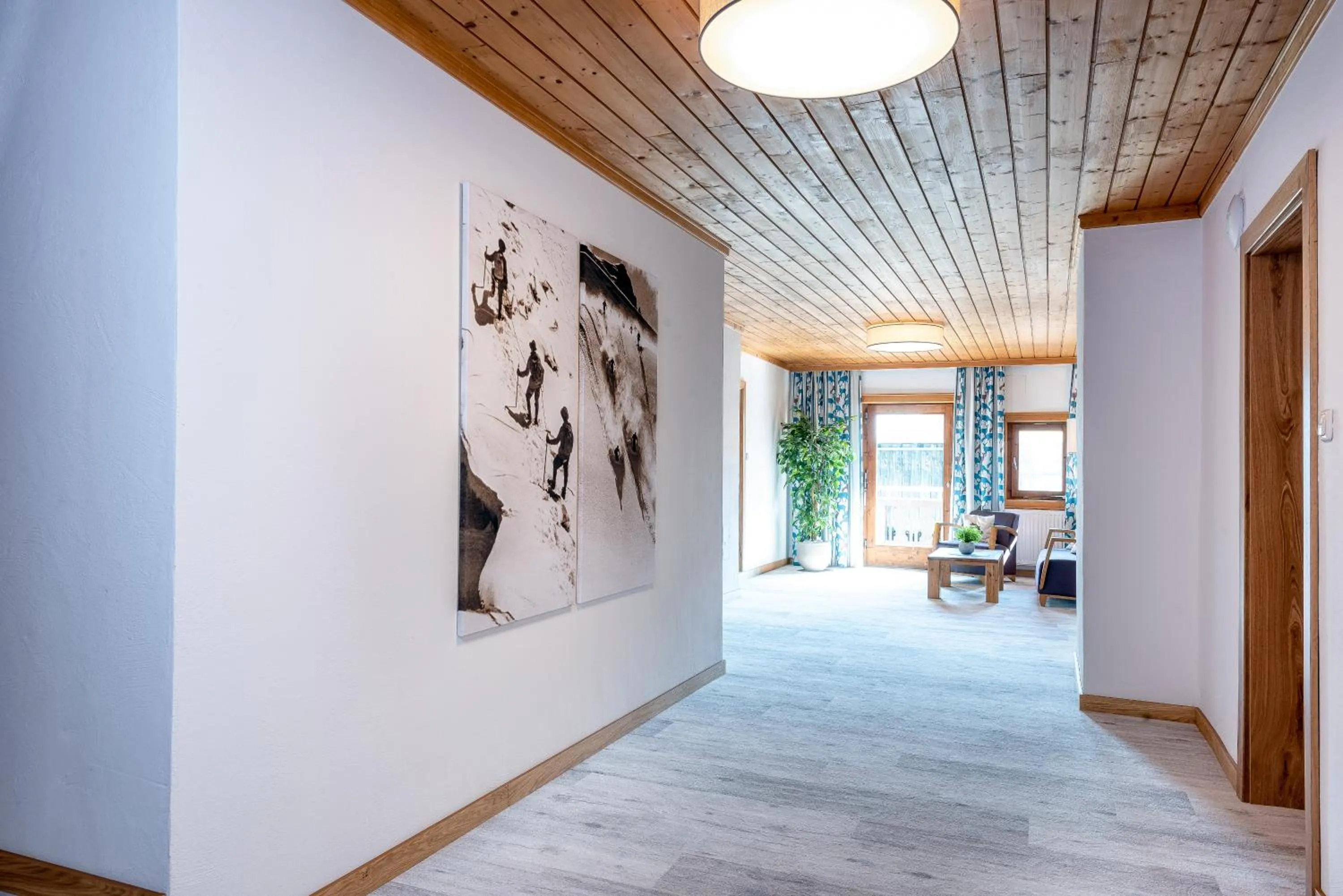 Decorative detail in Das Stoaberg