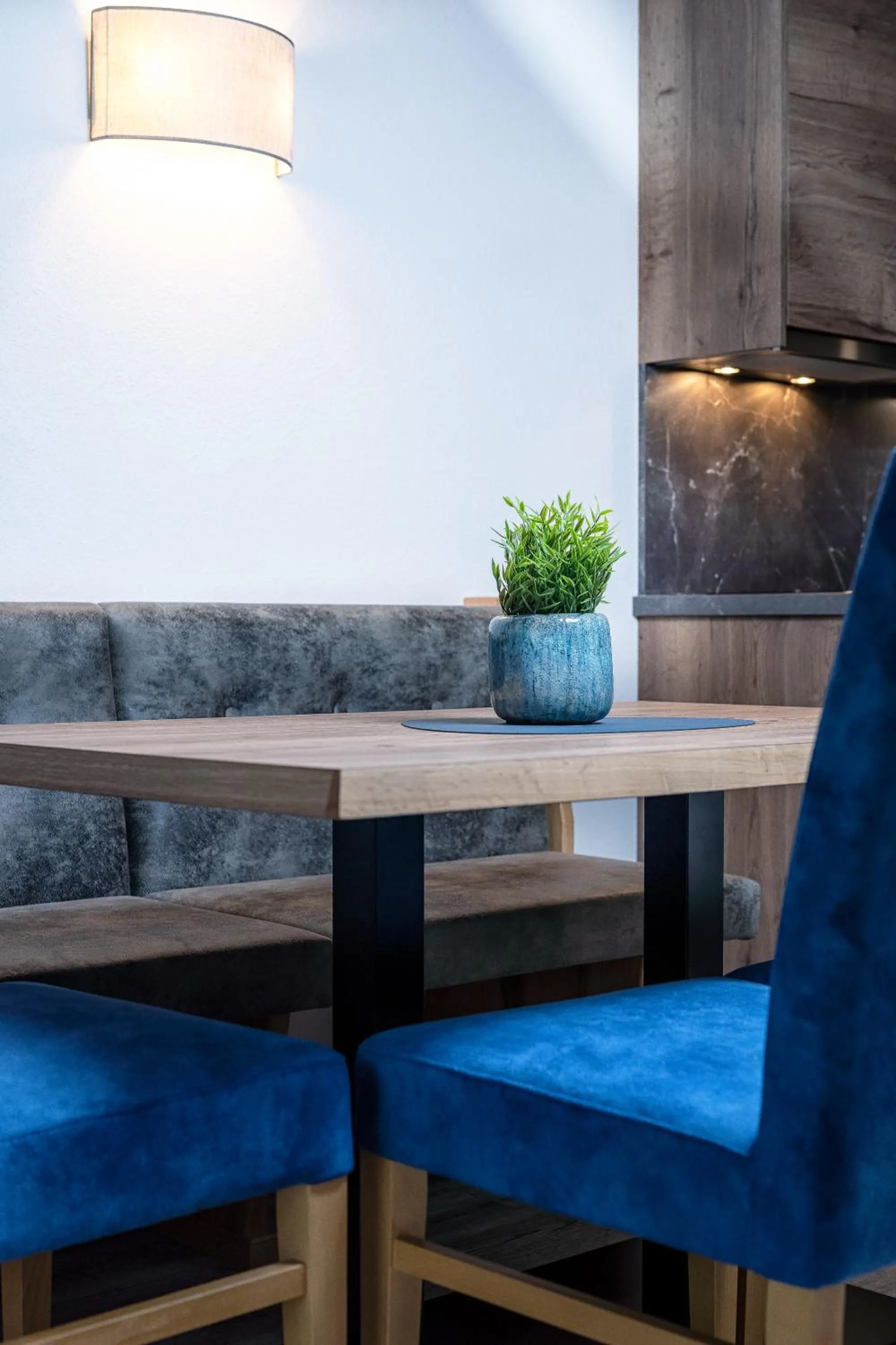 Decorative detail in Das Stoaberg