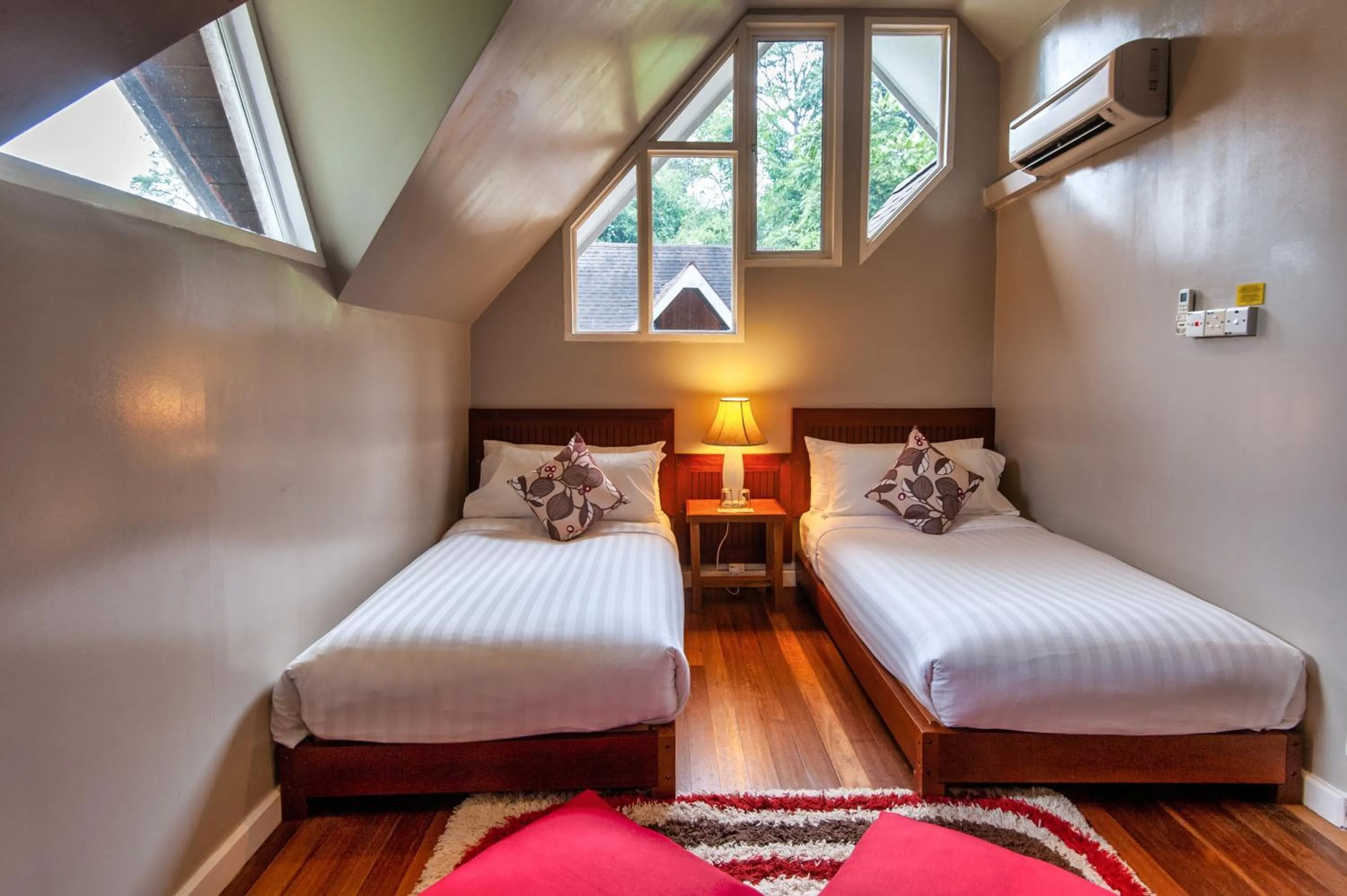 Bed in Sutera Sanctuary Lodges At Poring Hot Springs