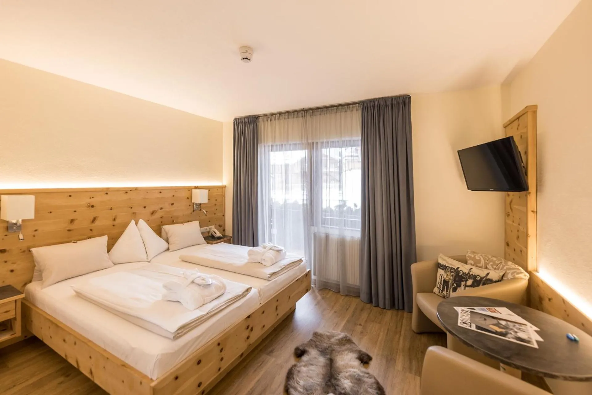 Photo of the whole room, Bed in Hotel Kornock