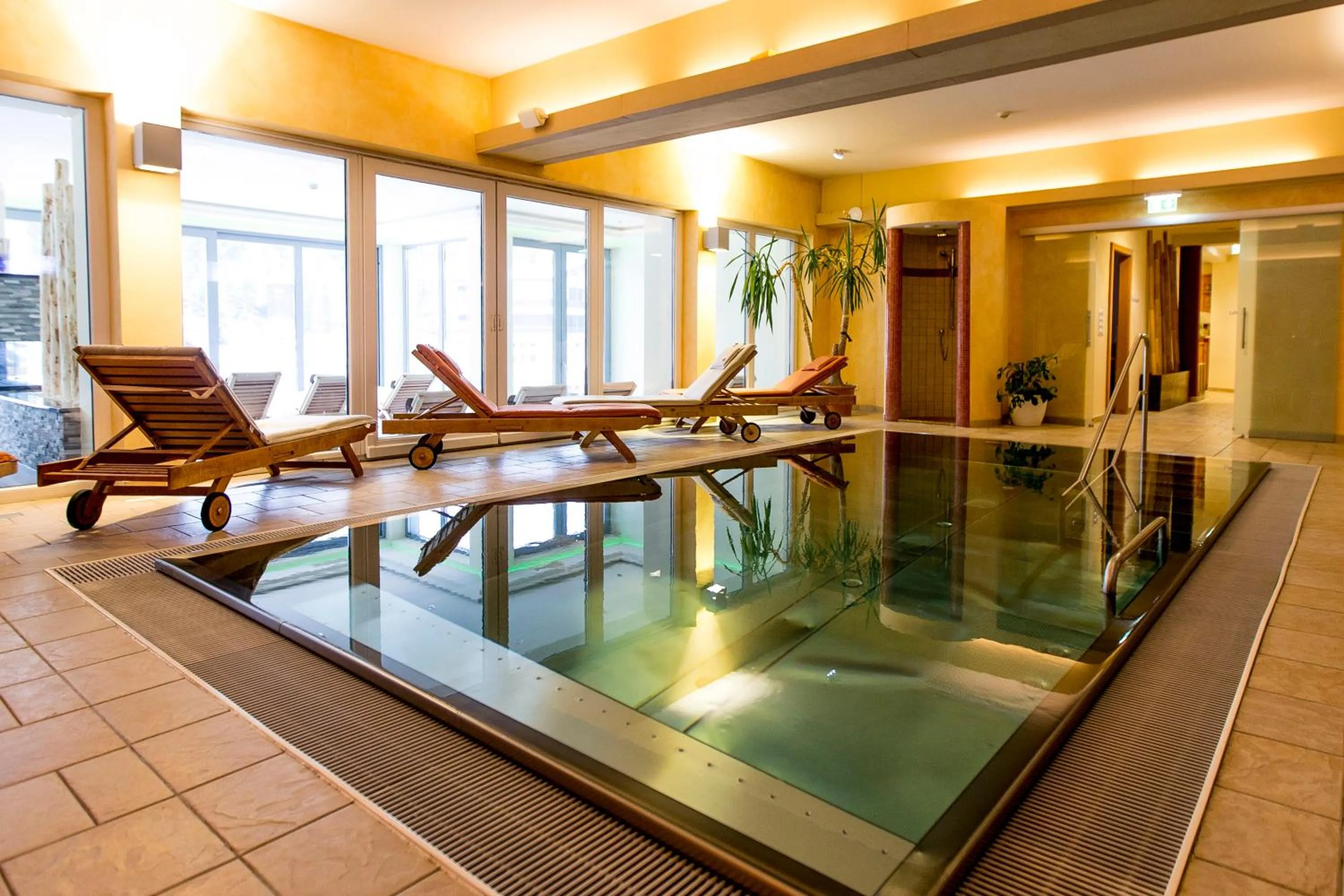 Swimming pool in Hotel Kornock