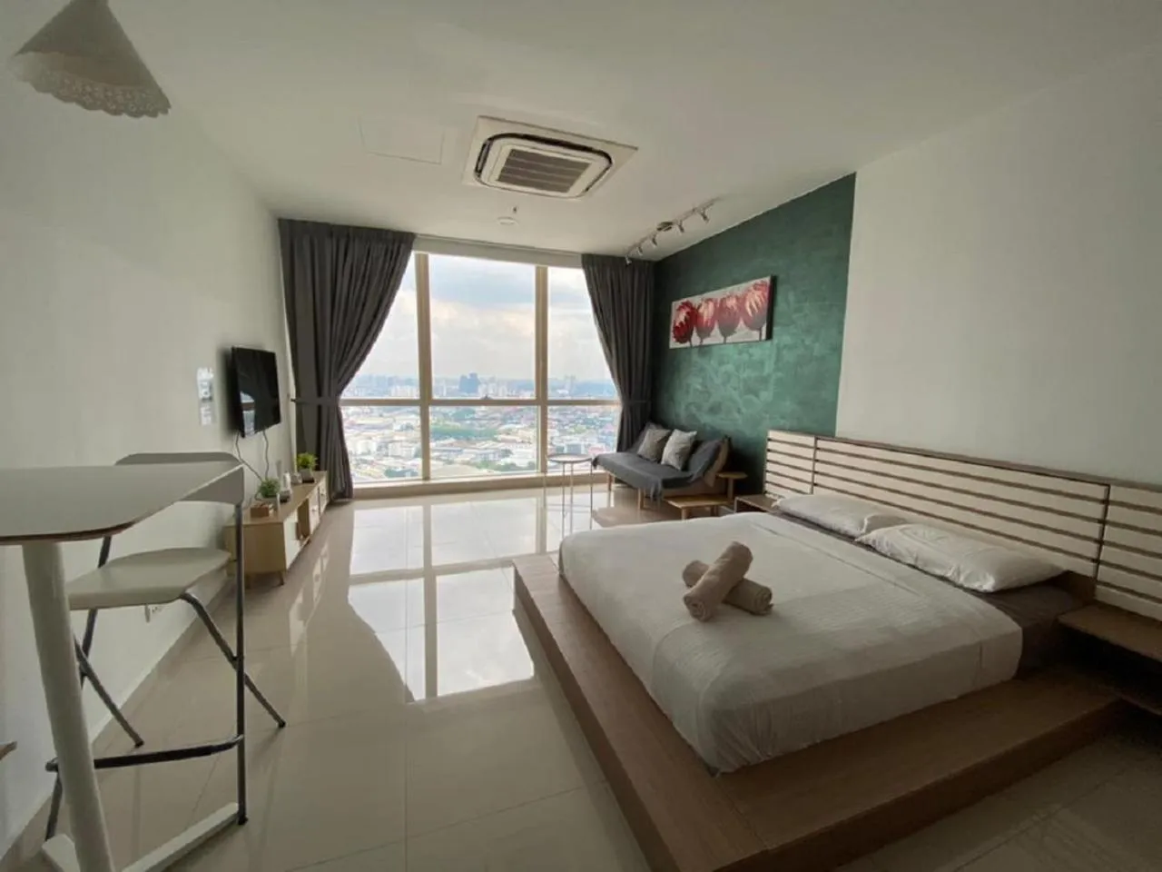 Bed in Pinnacle PJ @ Penguin Homes