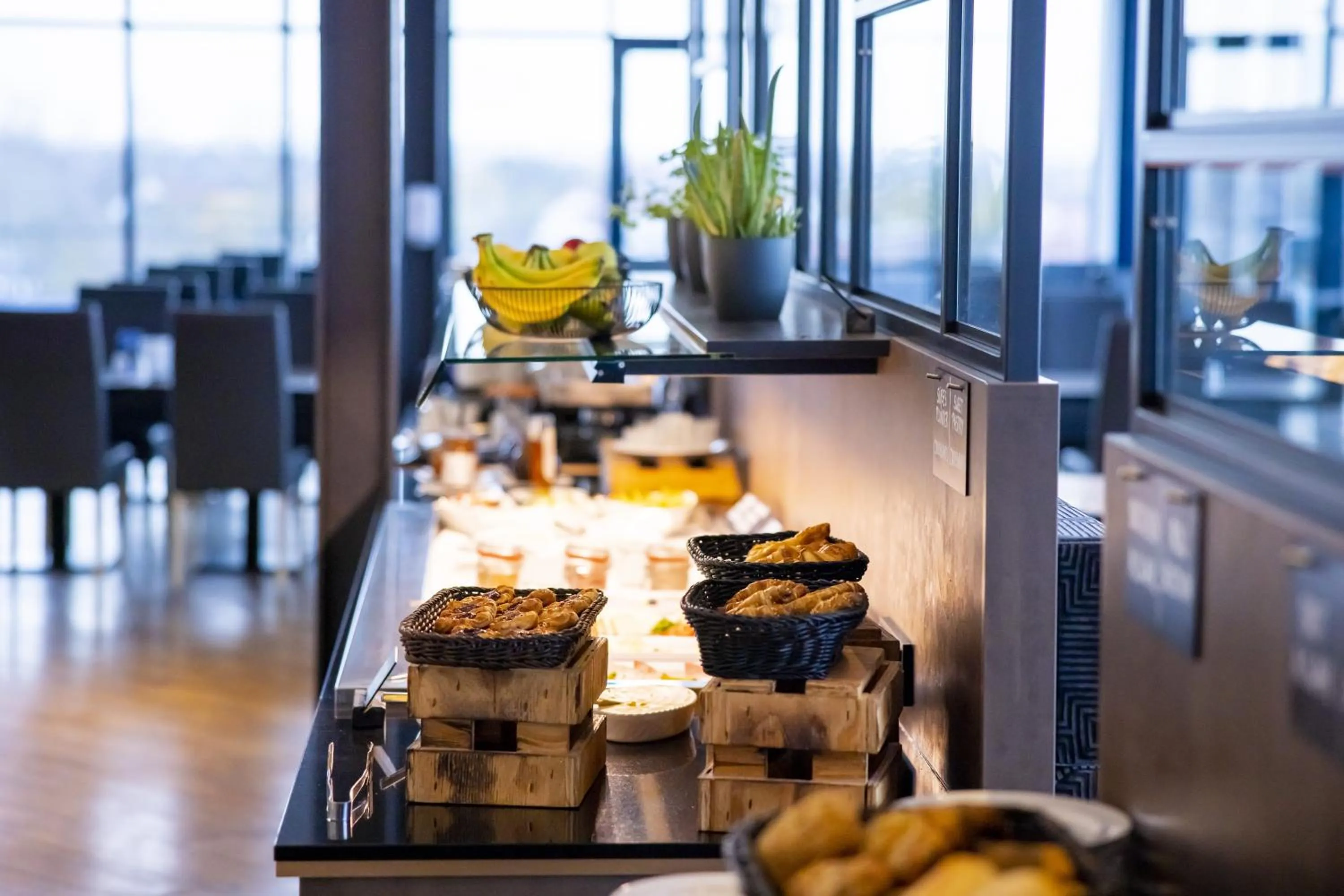 Breakfast in Hotel IV Jahreszeiten Lübeck