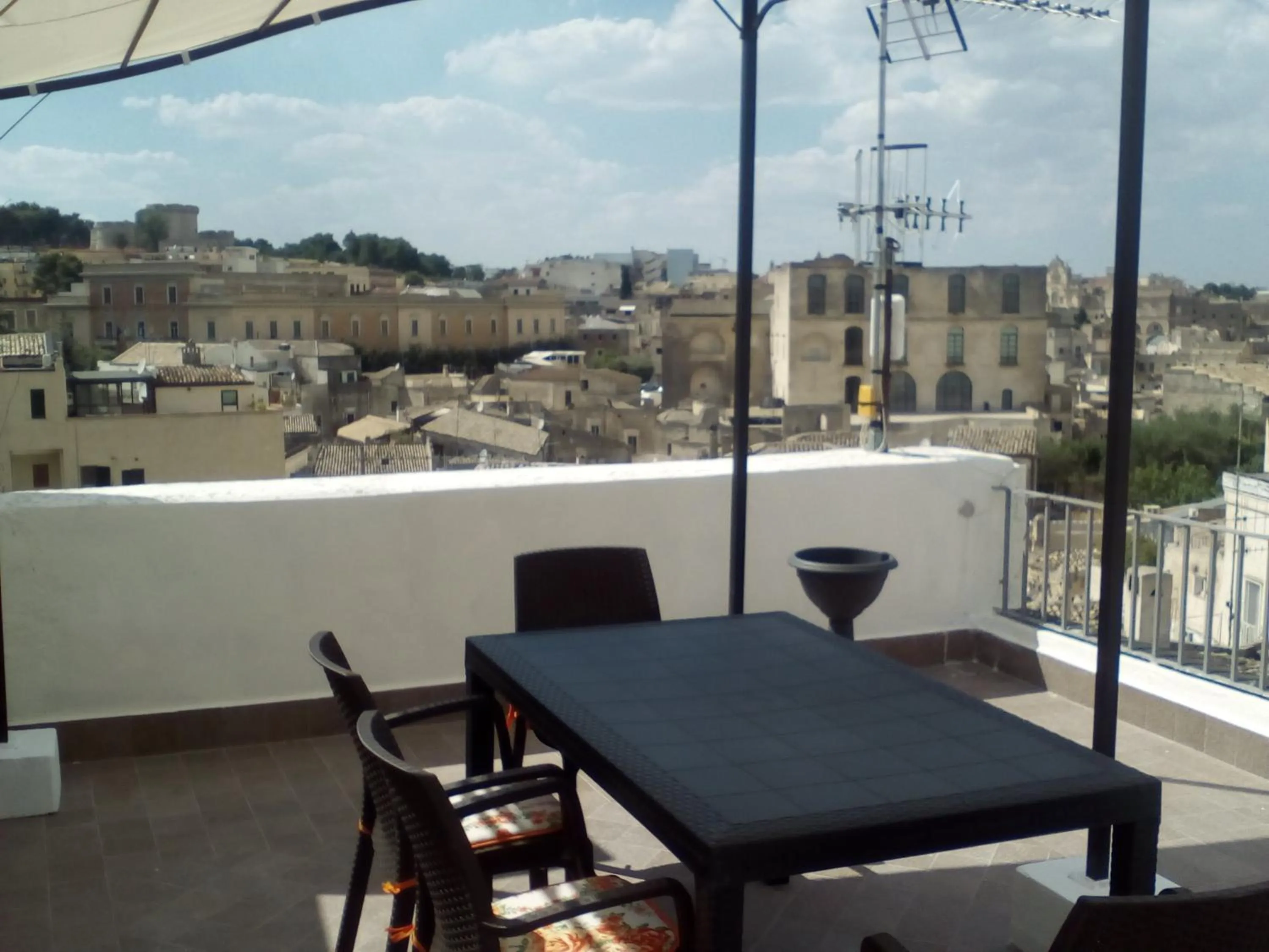 Balcony/Terrace in Sister's love