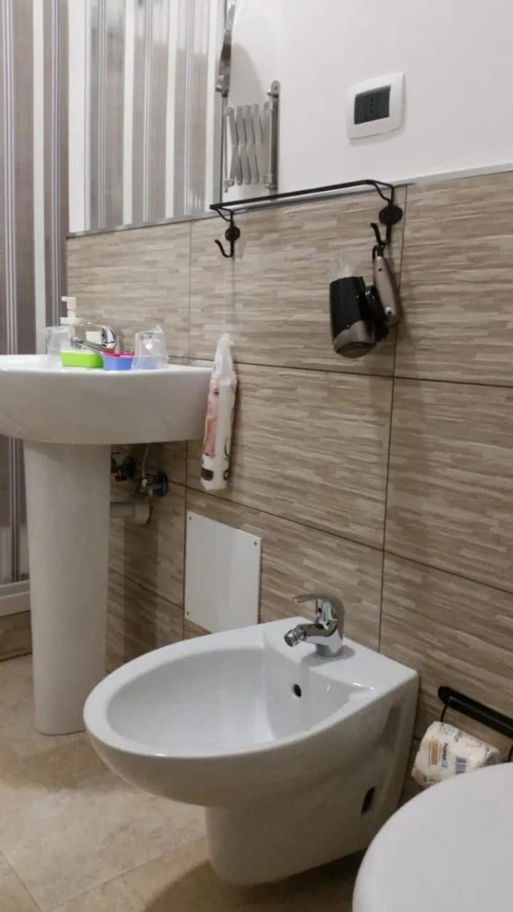 Photo of the whole room in Sister's love