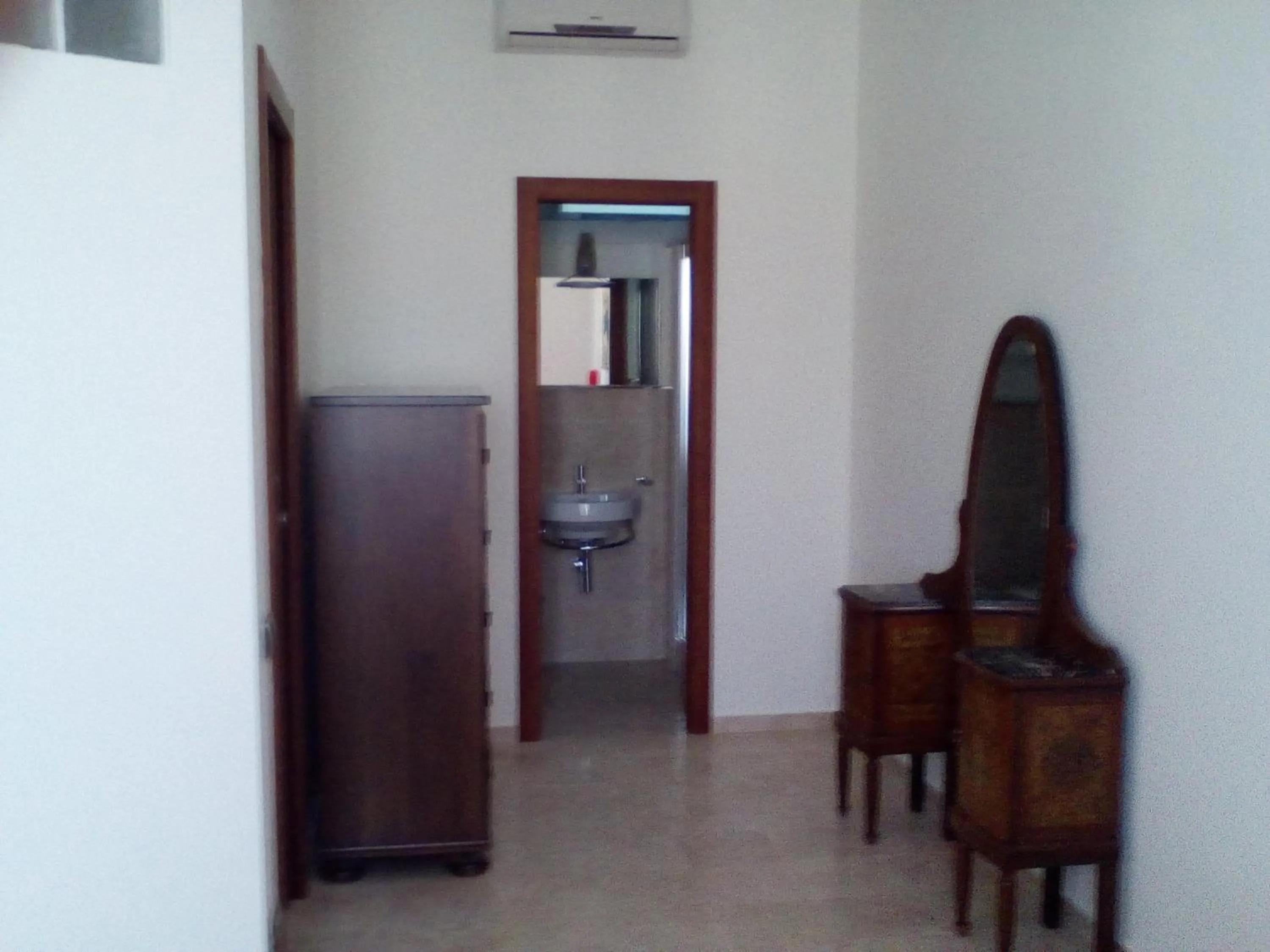 Area and facilities in Sister's love