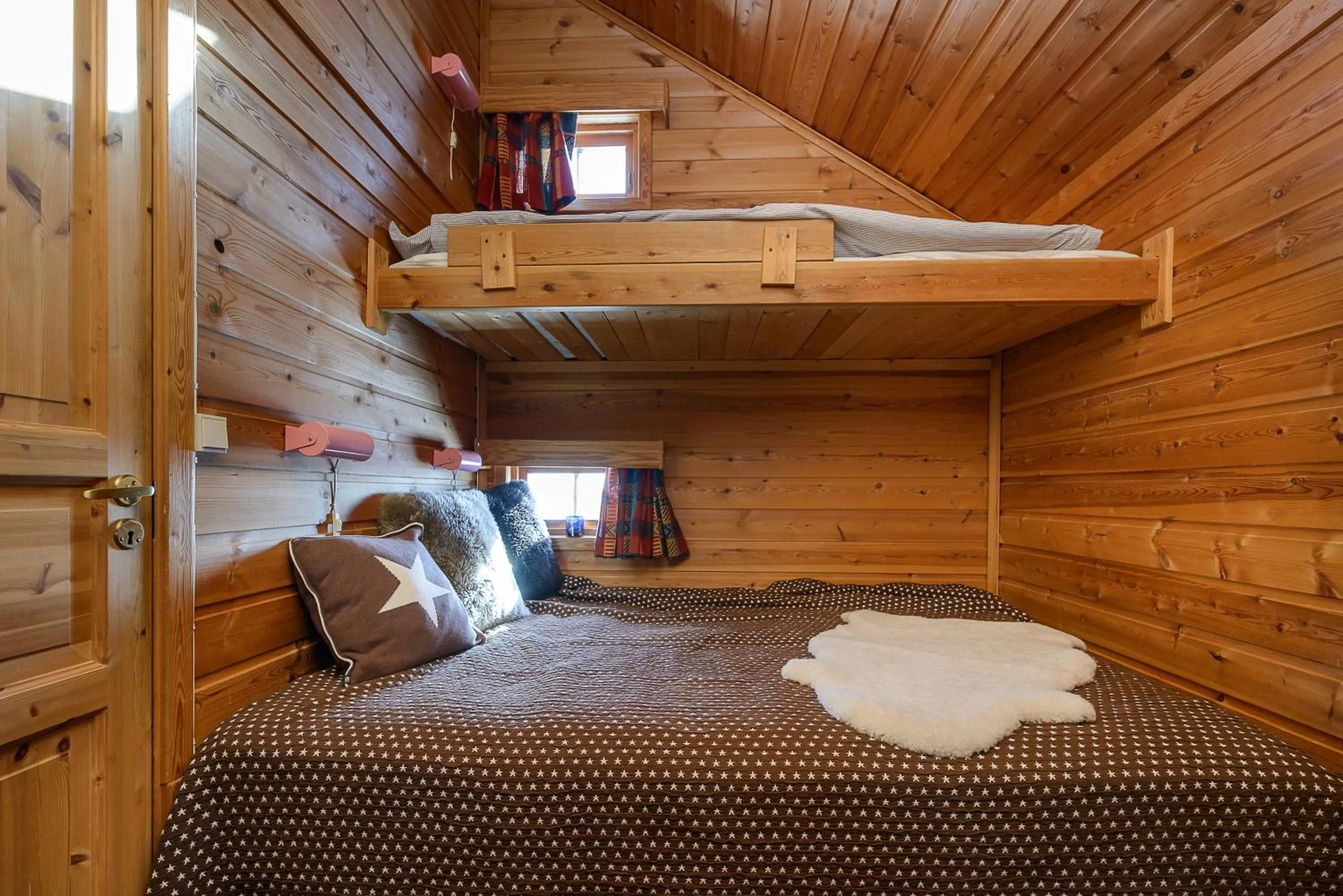 Bedroom, Bed in Lillehammer Fjellstue og Hytteutleie