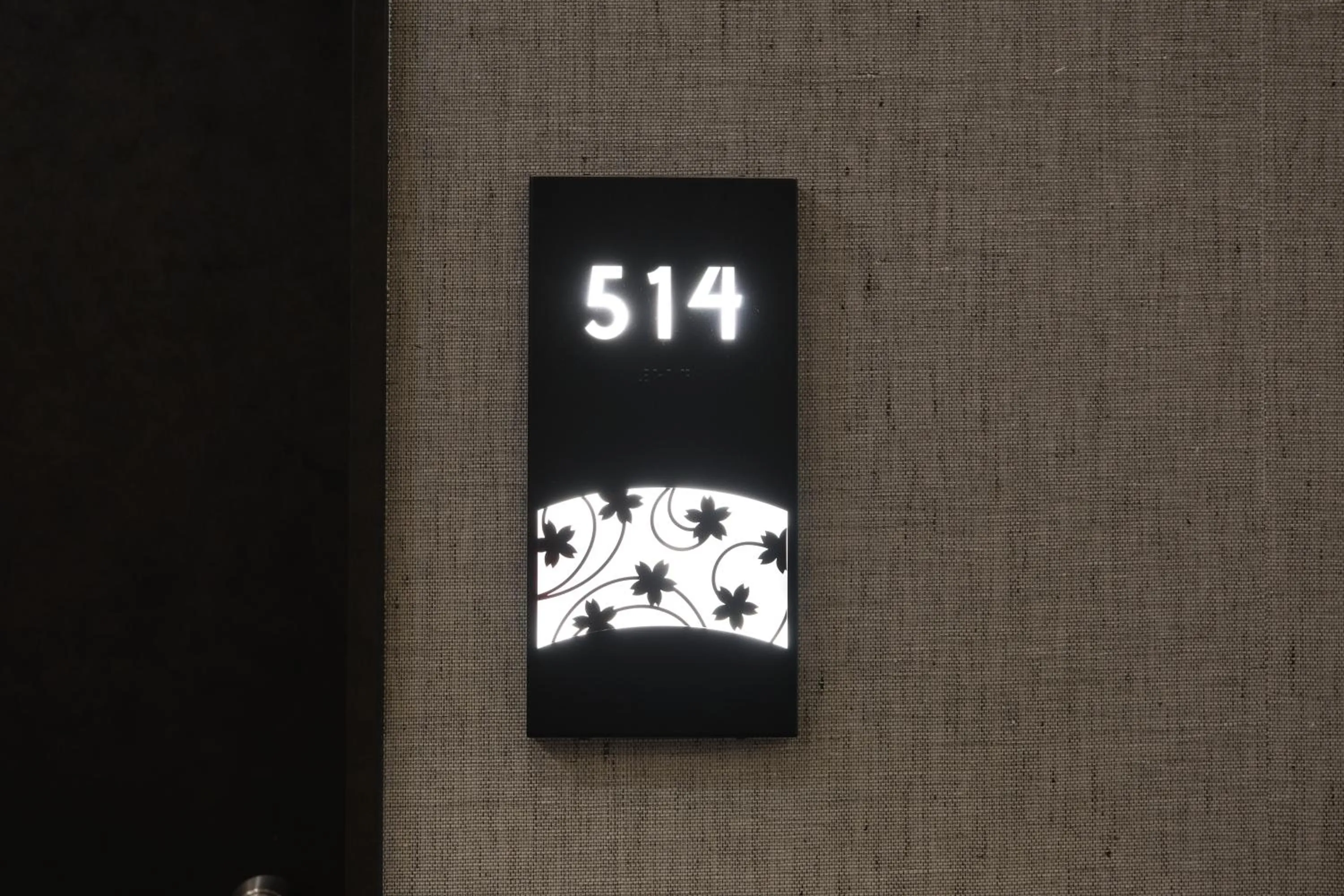 Photo of the whole room in Belmont Hotel