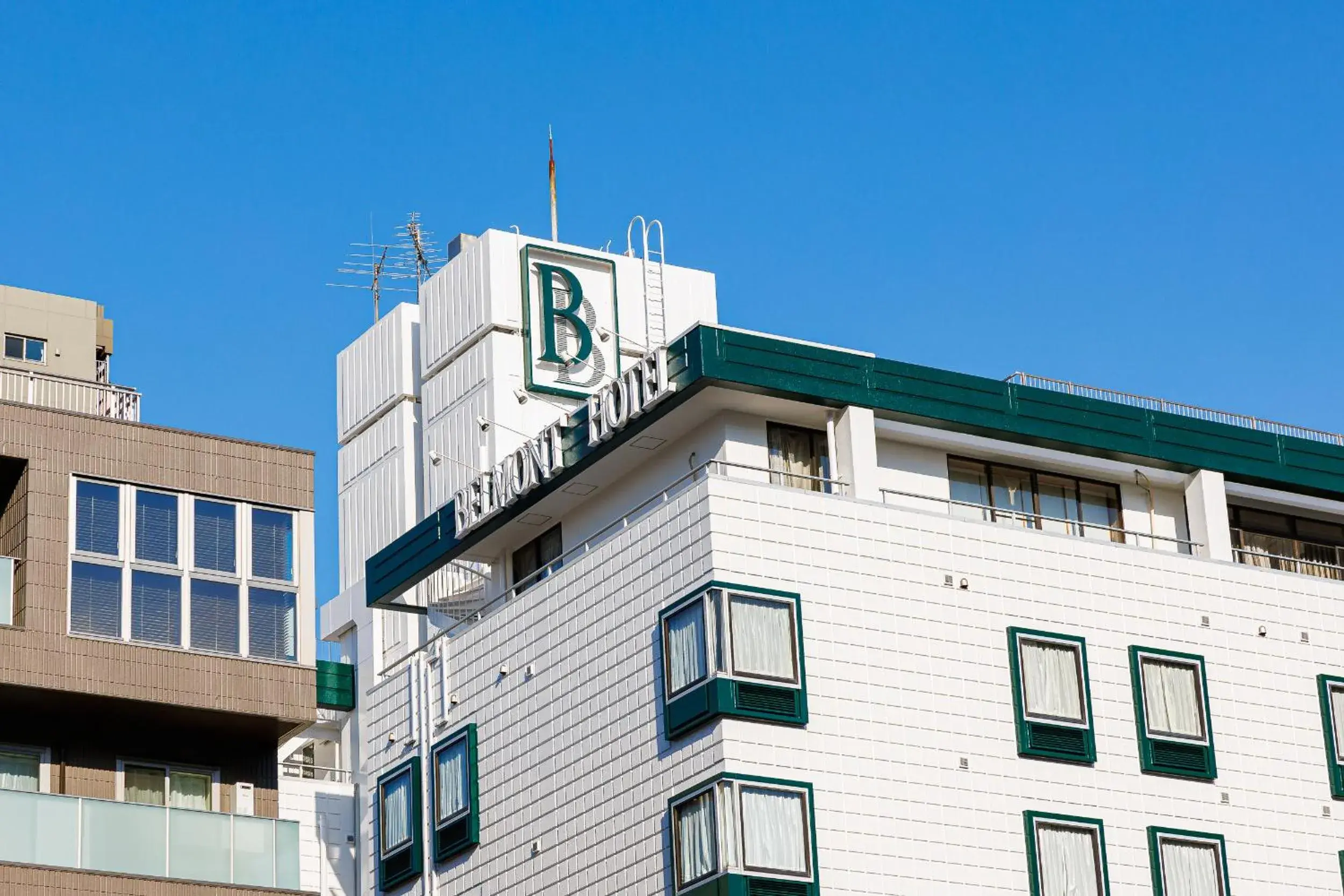 Property building in Belmont Hotel Property building in Belmont Hotel