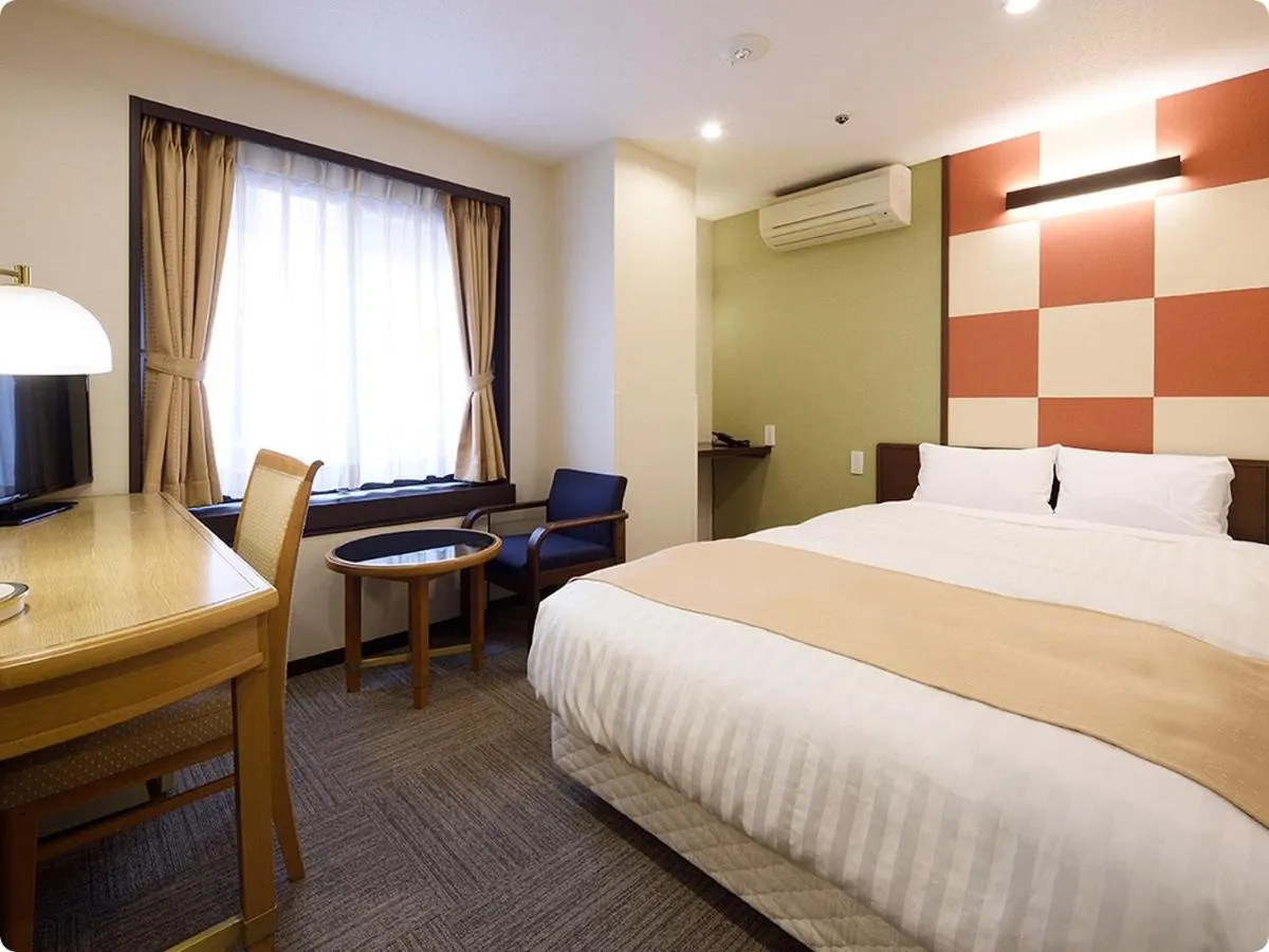 Bed in Belmont Hotel