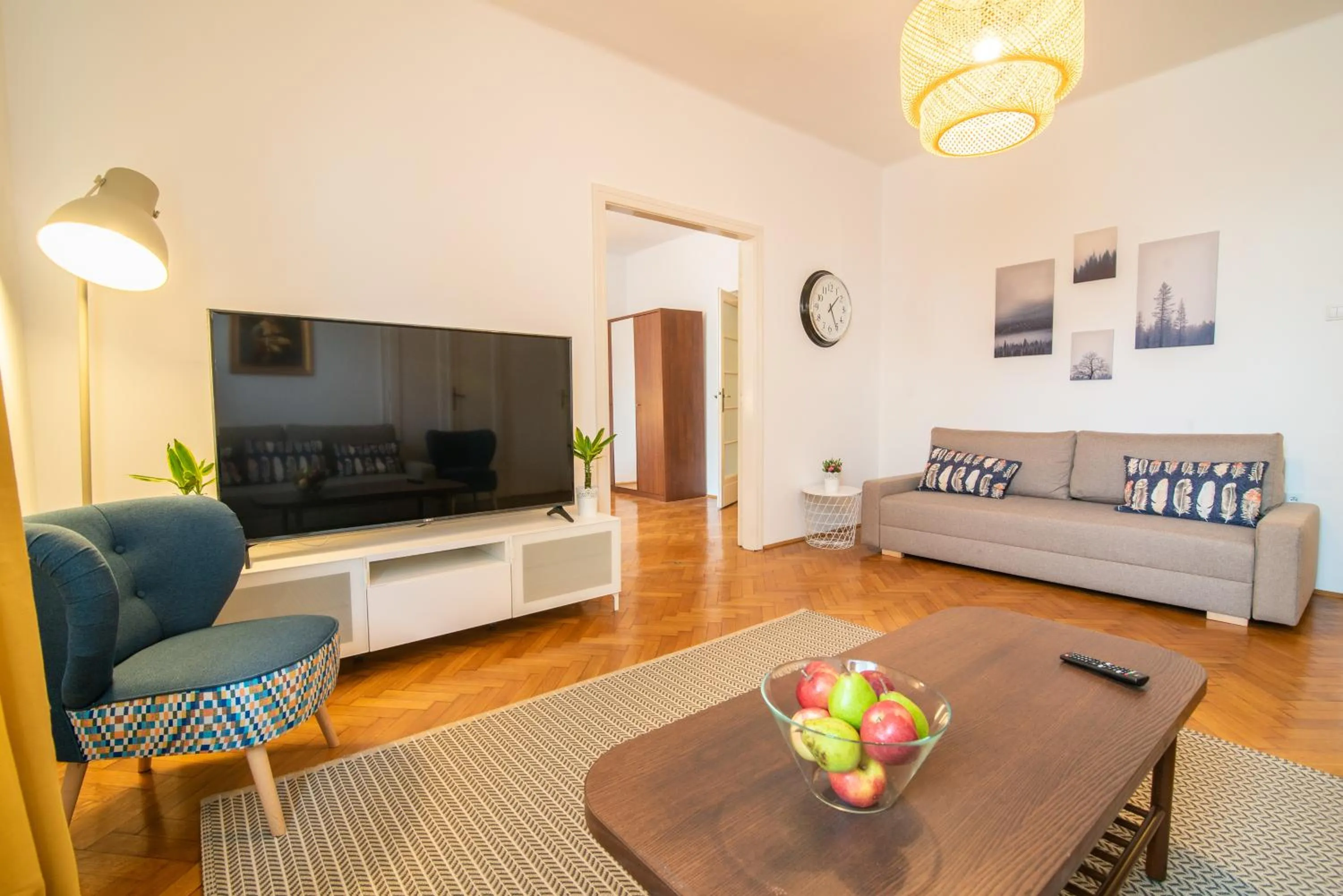 Living room in Trip Apartments