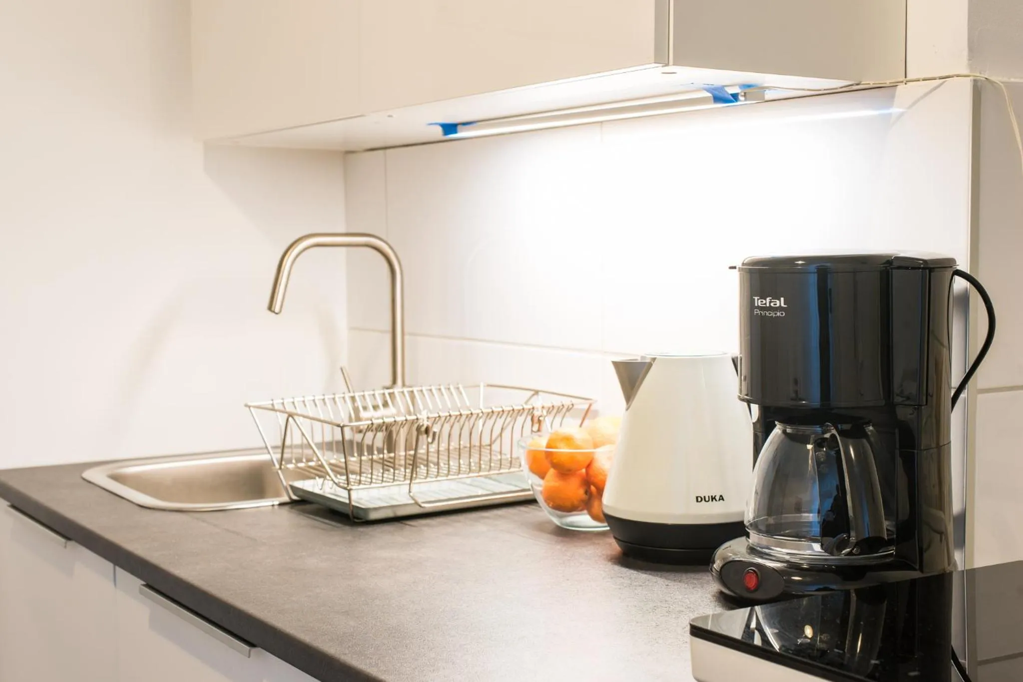Coffee/tea facilities in Trip Apartments