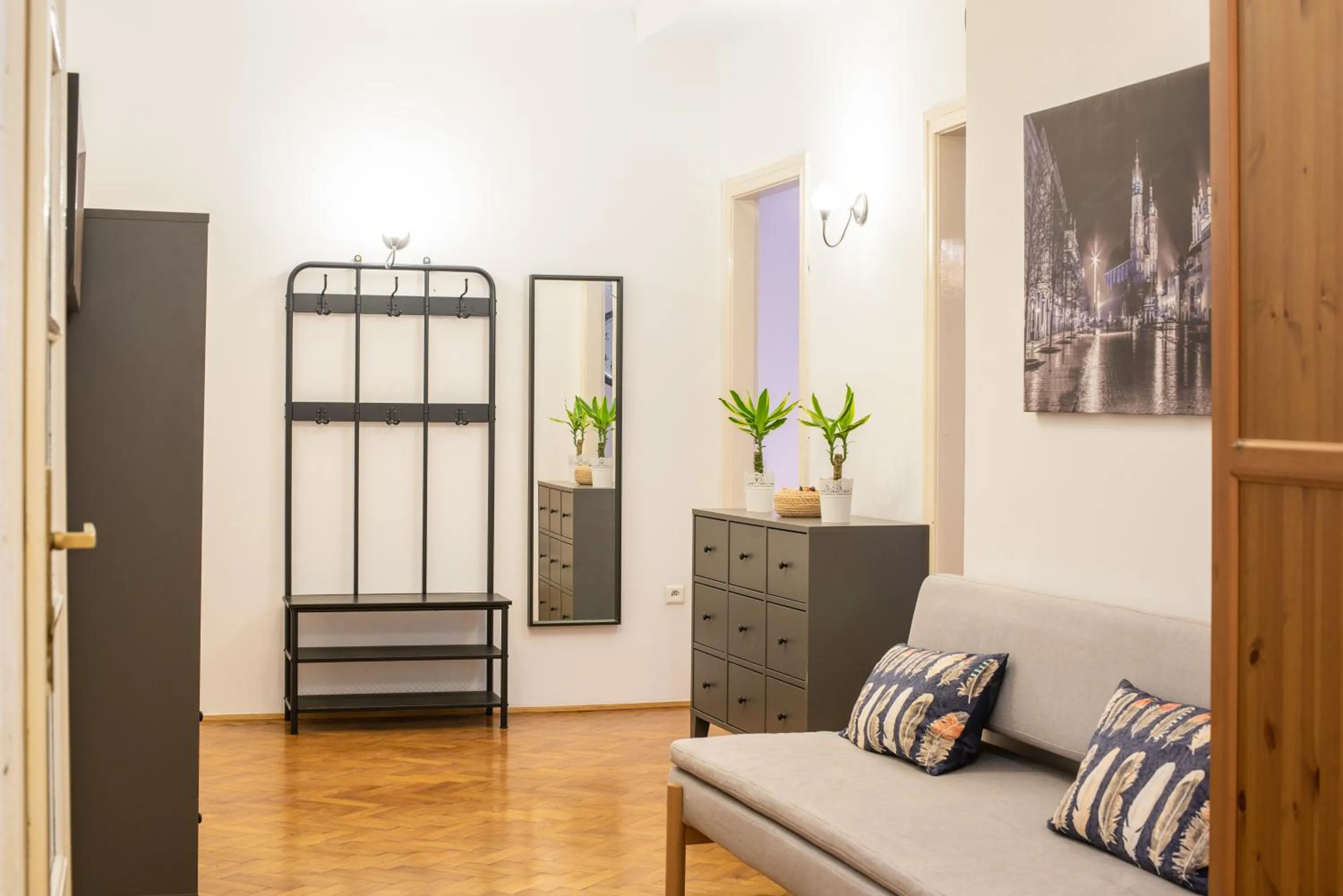 Seating area, Bed in Trip Apartments