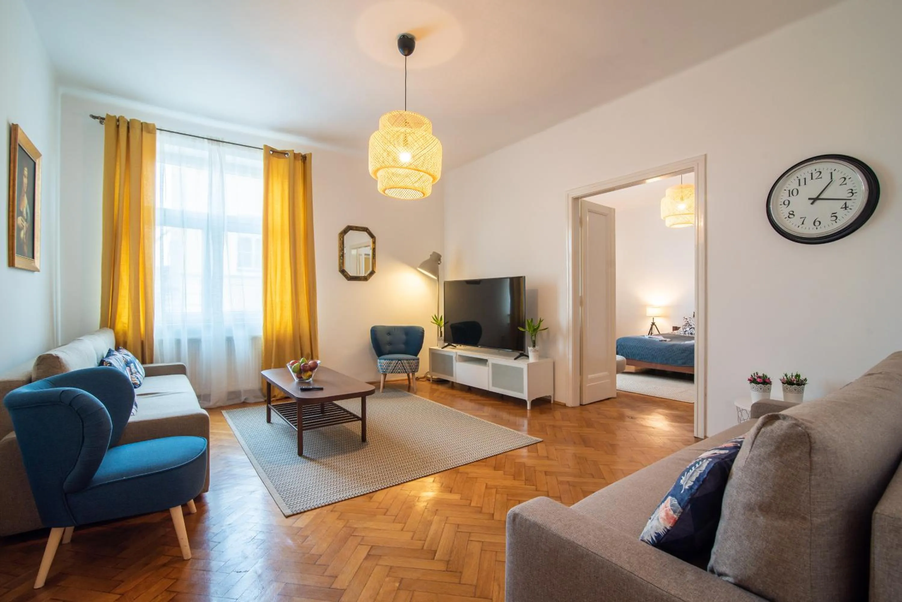 TV and multimedia in Trip Apartments