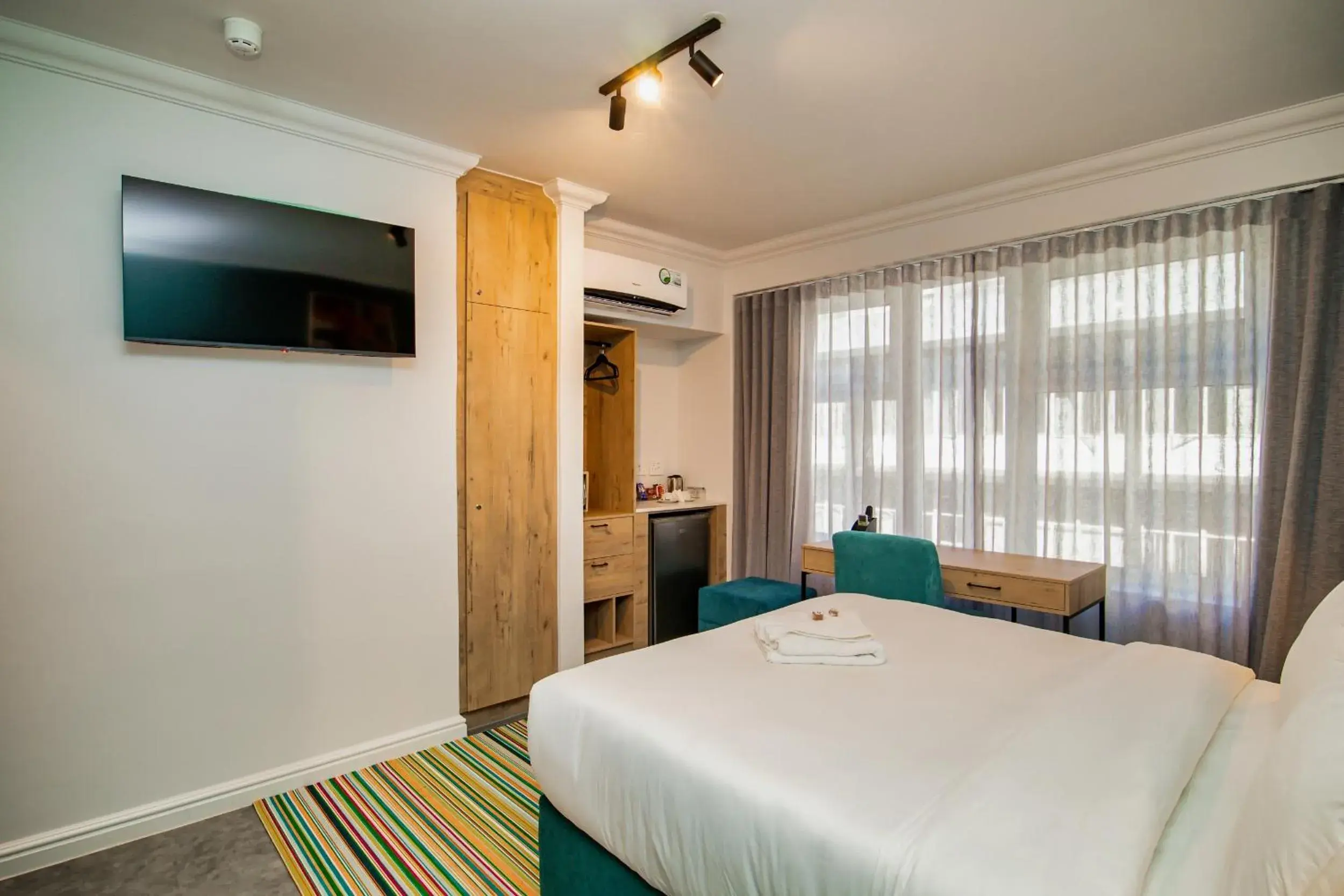 TV and multimedia, Bed in 9 On Barrack TV and multimedia, Bed in 9 On Barrack