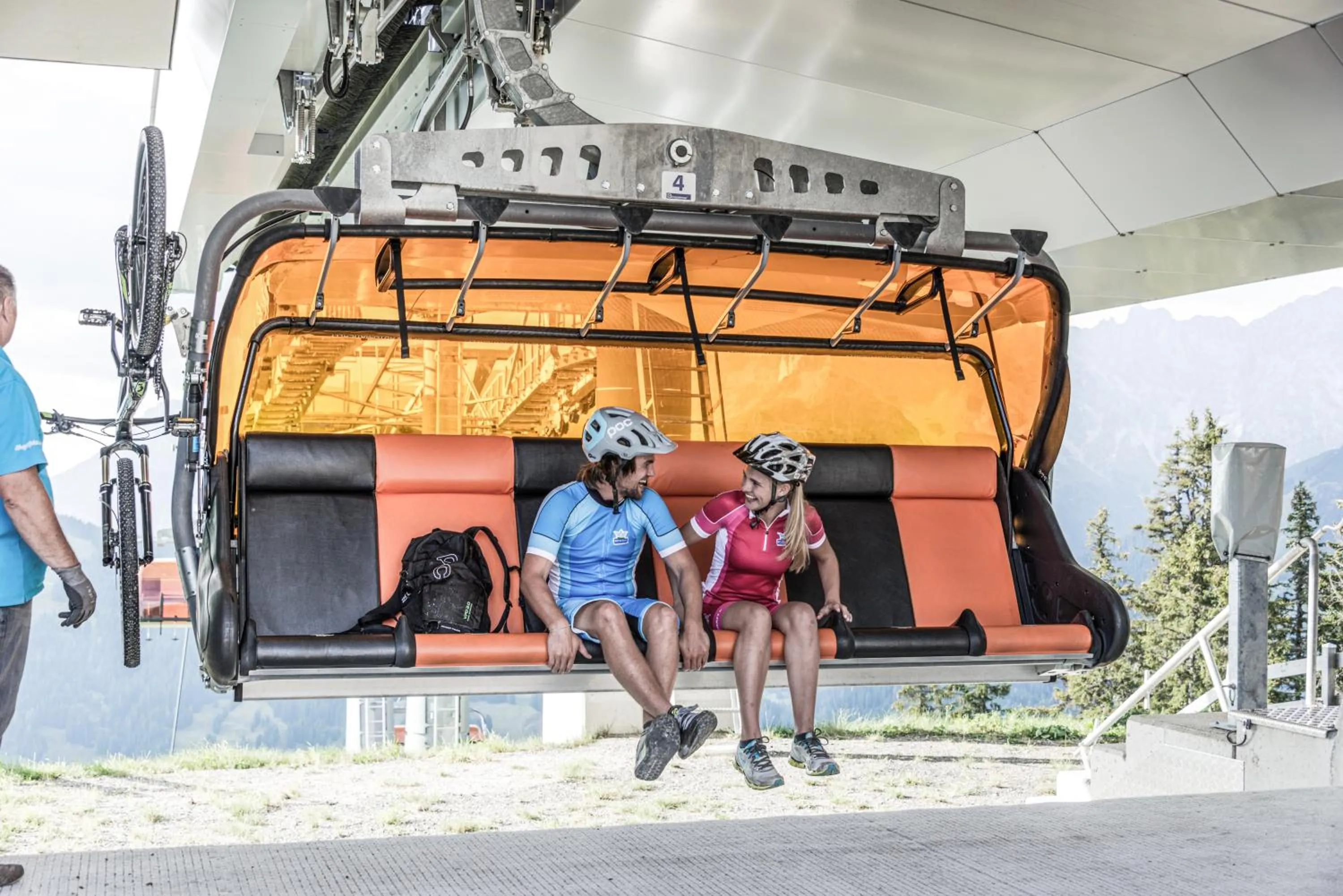 Cycling in Hotel-Restaurant Bike&Snow Lederer