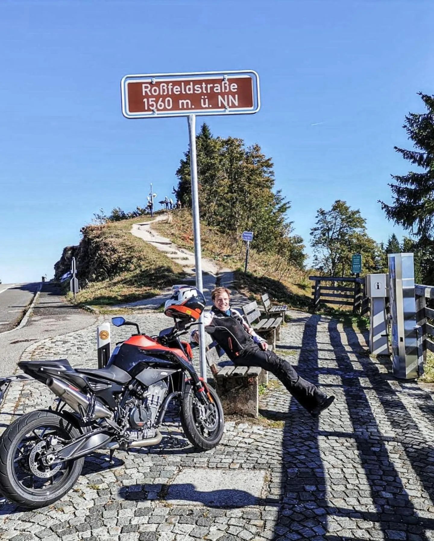 Street view in Hotel-Restaurant Bike&Snow Lederer
