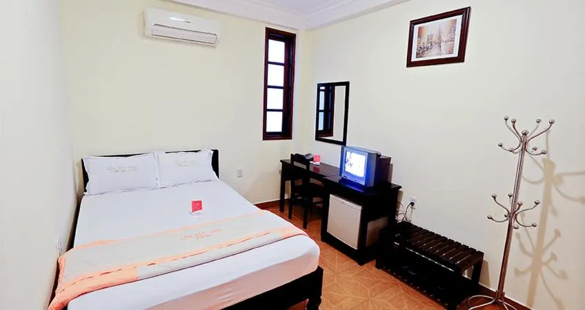 Bed in Lam Bao Long Hotel