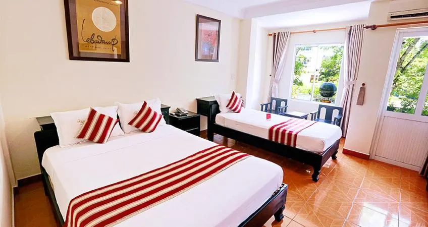 Bed in Lam Bao Long Hotel